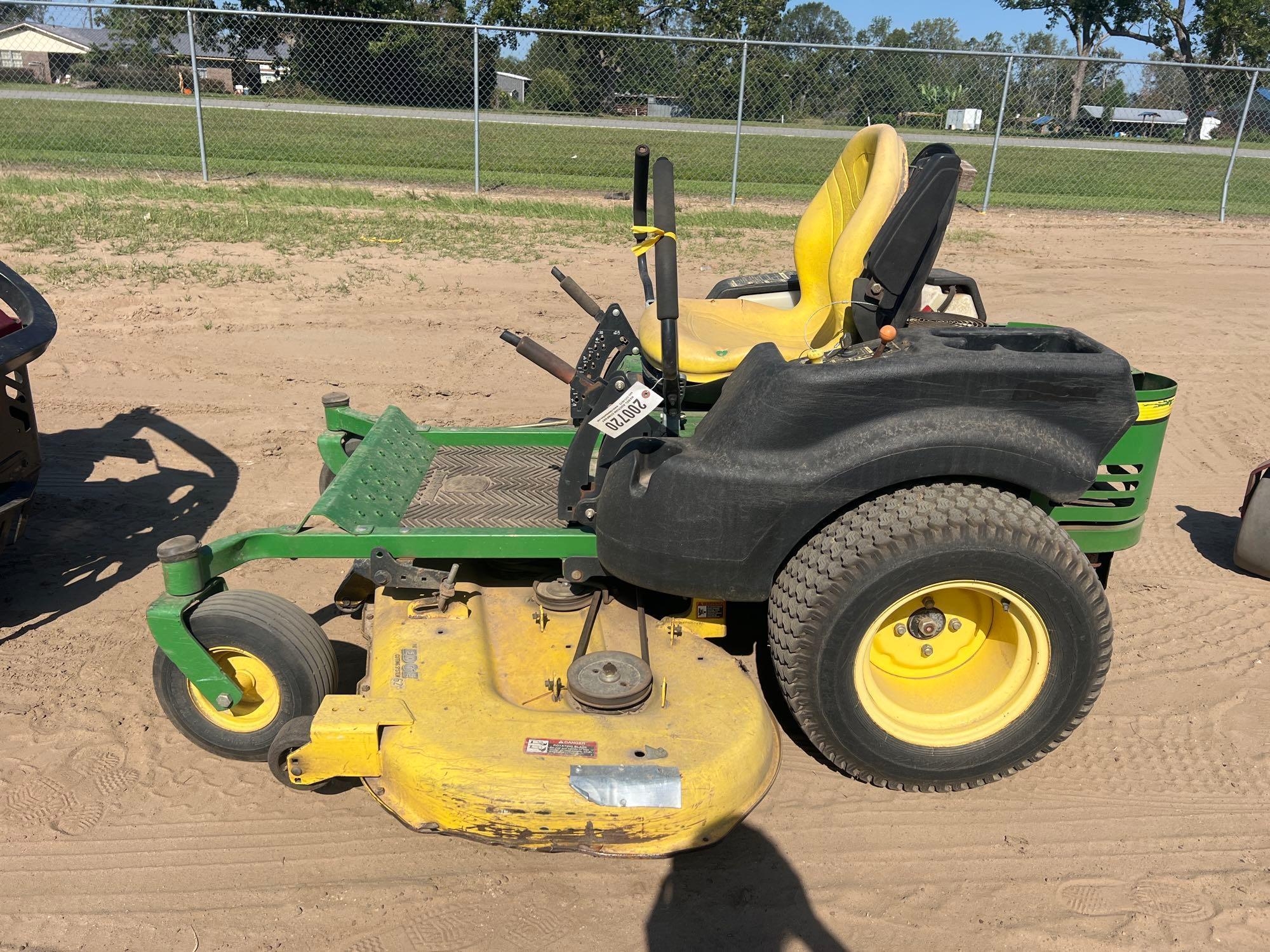 JOHN DEERE EZ TRAK Z465 ZERO TURN MOWER (A51247)