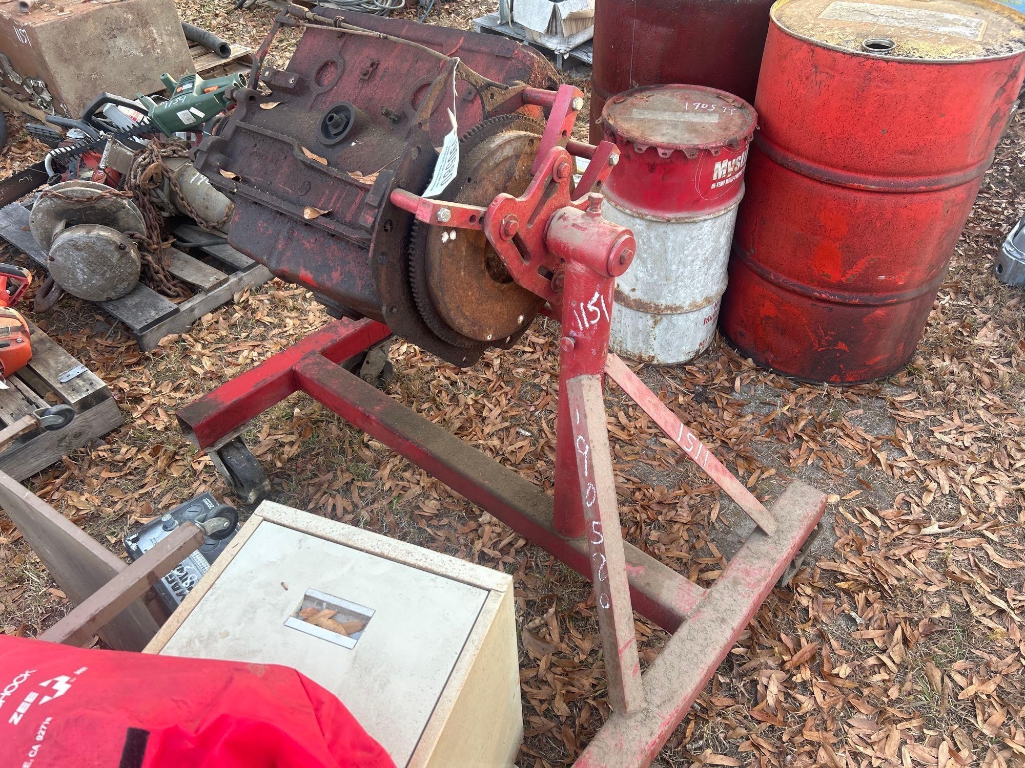 4 CYL ENGINE BLOCK & ENG STAND (A58374)