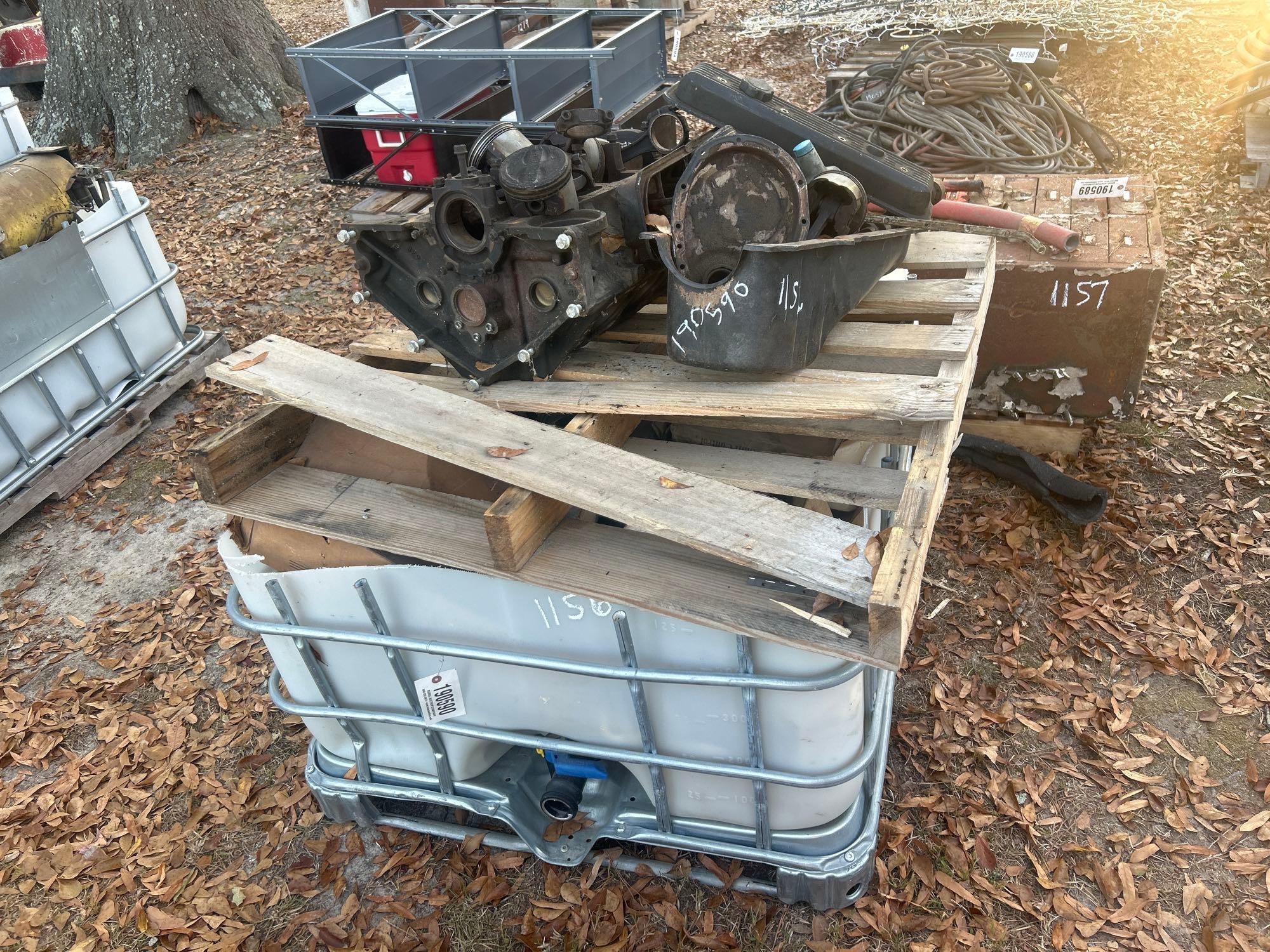 PALLET TOTE OF MISC (A58374)