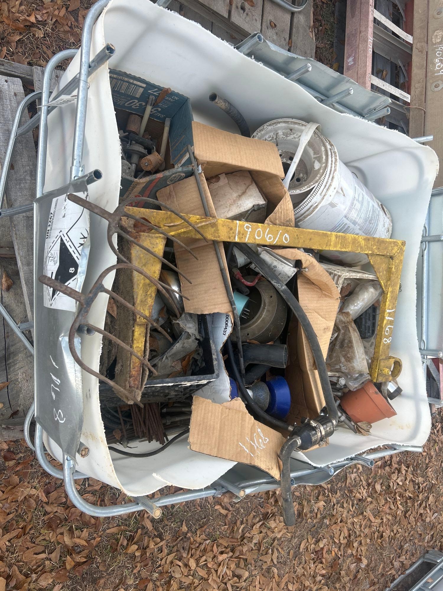 PALLET TOTE OF MISC PARTS (A58374)