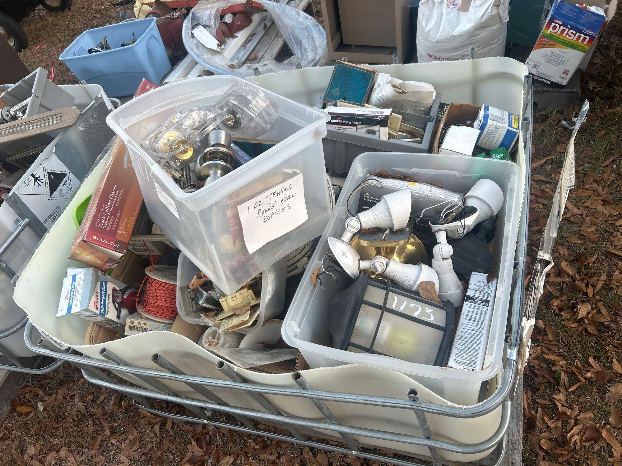 PALLET TOTE OF MISC HARDWARE (A58374)