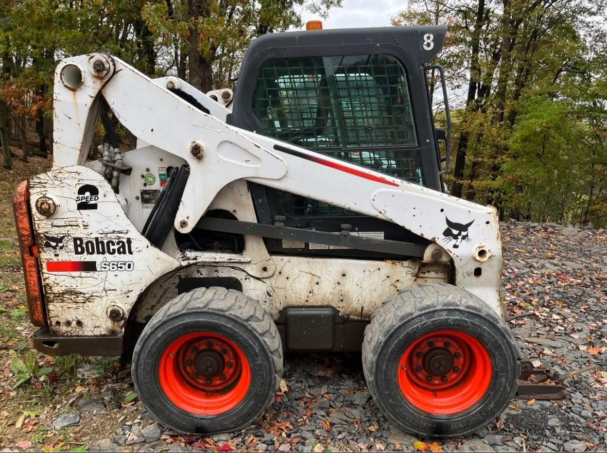 2015 Bobcat S650 Skidsteer - Enclosed Cab - 5462 Hours (A56436)