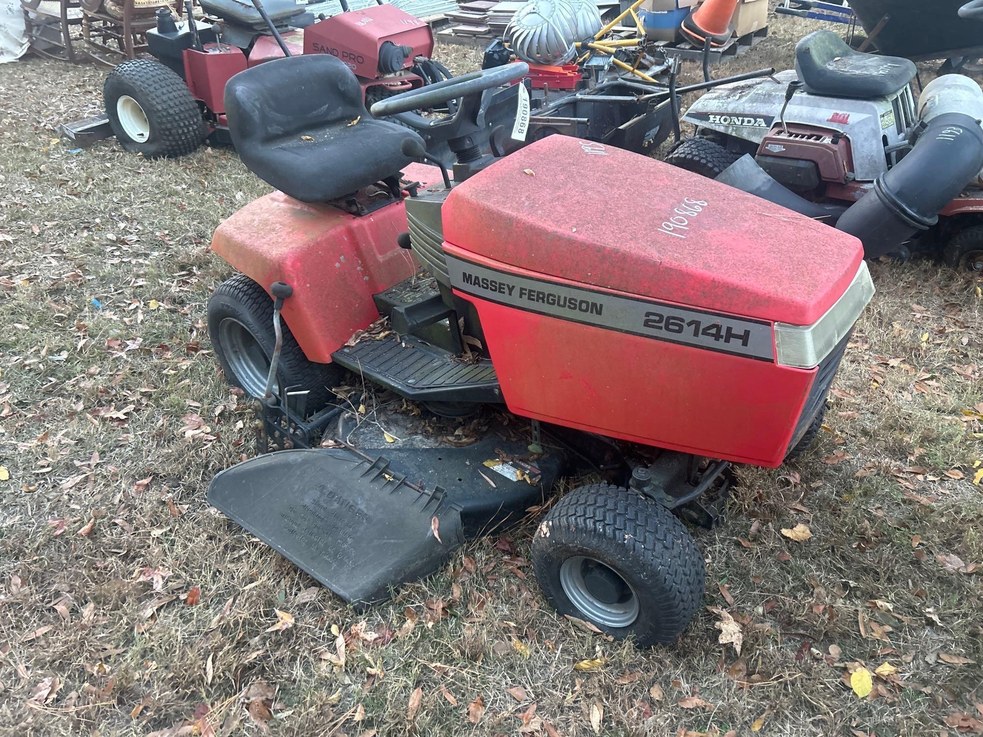 (INOP) MASSEY FERGUSON 2614H RIDING MOWER (A58374)