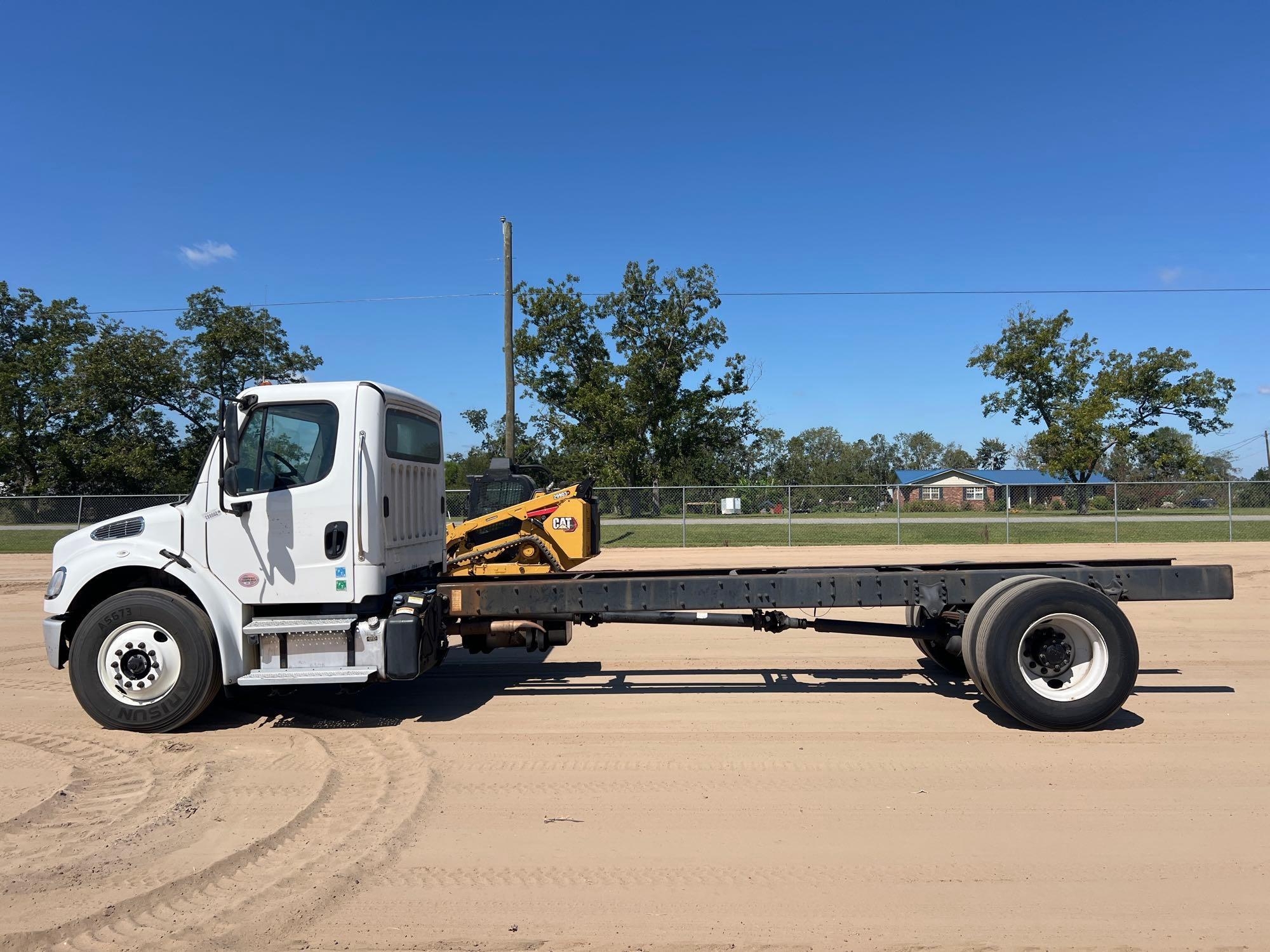 2020 FREIGHTLINER CHASSIS TRUCK (A51247)