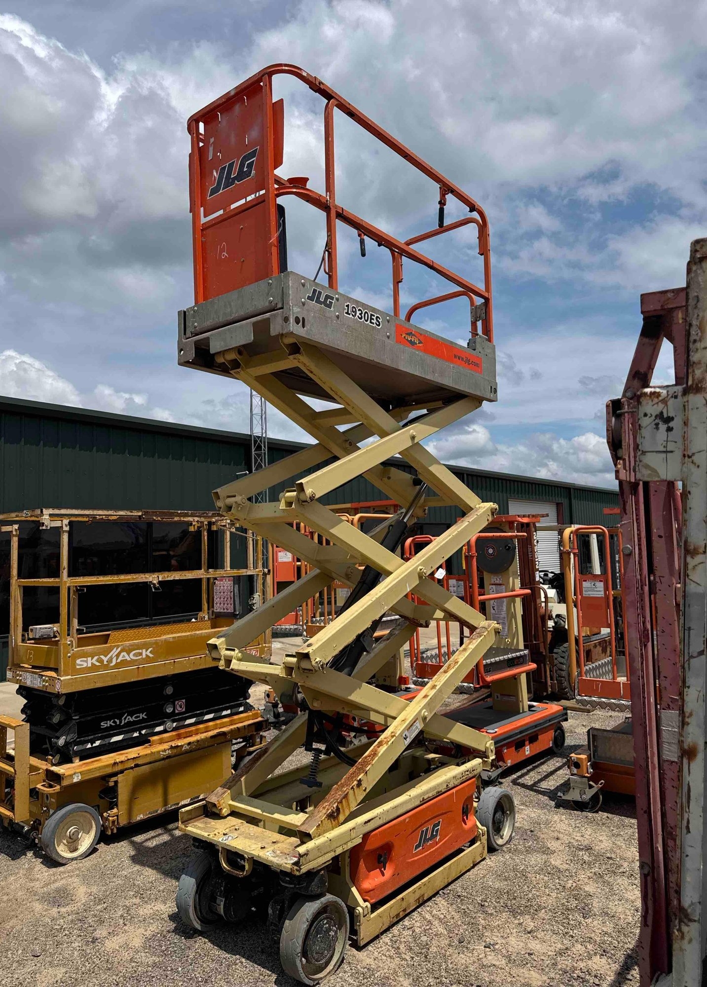 2009 JLG 1930ES ELECTRIC SCISSOR LIFT (A51242)