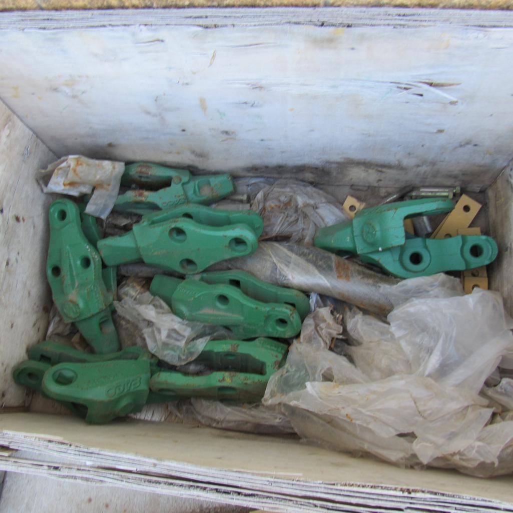 LOT: (7) Wheel Loader Shanks (A59076)