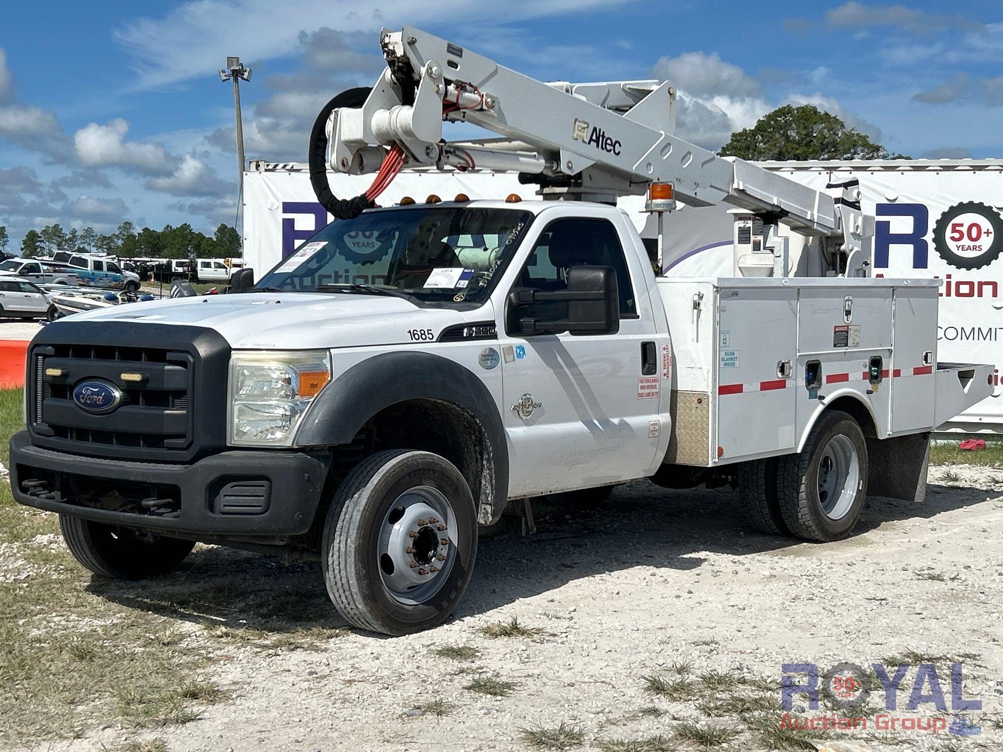 2014 Ford F-550 Altec Bucket Truck (A51692)