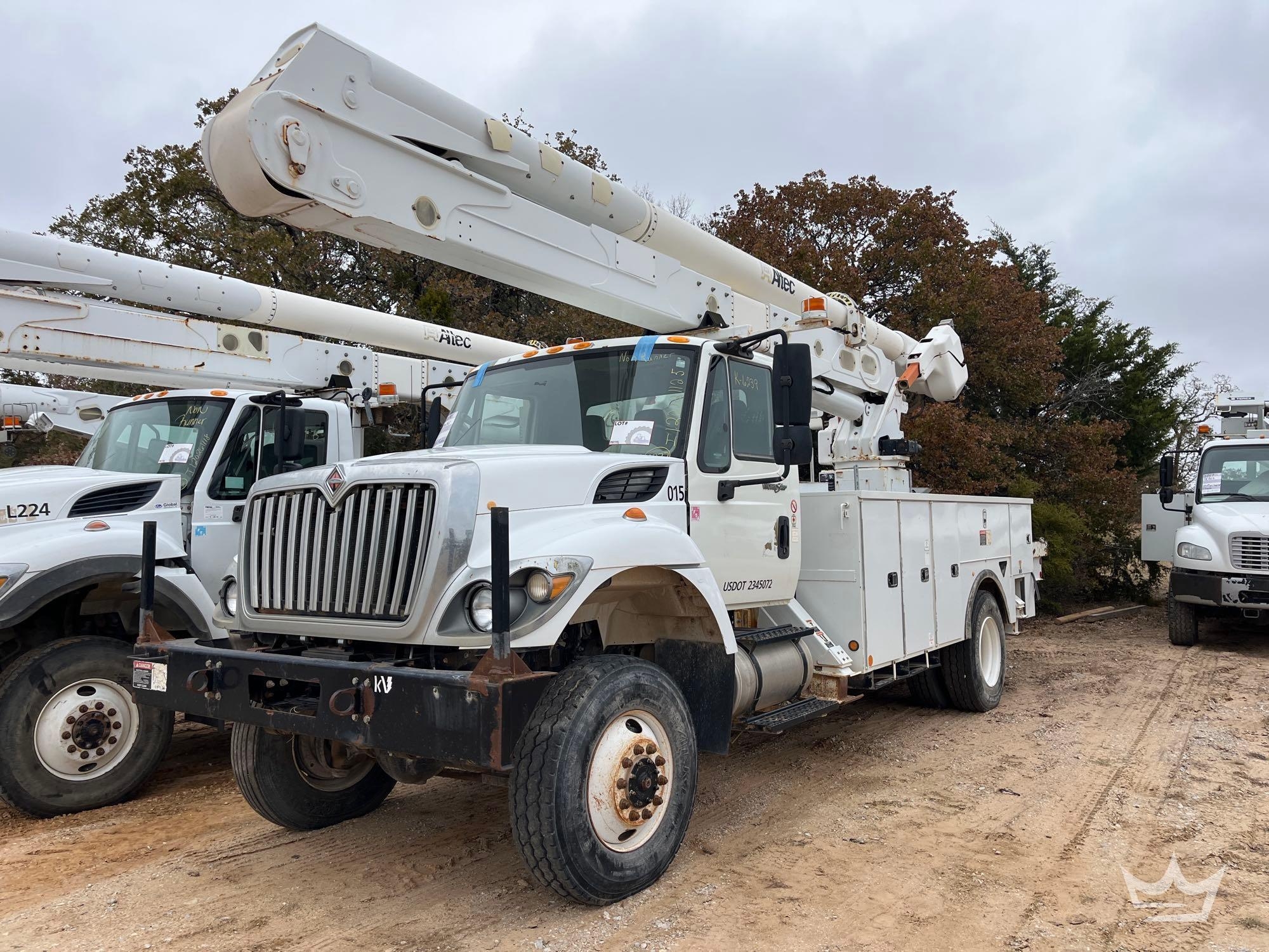 2014 International WorkStar 7300 4x4 Altec AA55E 55ft. Material Handling Bucket Truck (A60460)
