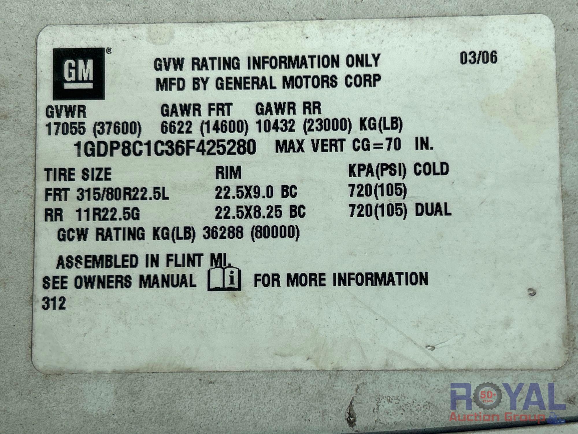 2006 GMC C8500 Altec AM547 50ft Material Handling Insulated Bucket Truck (A46683)