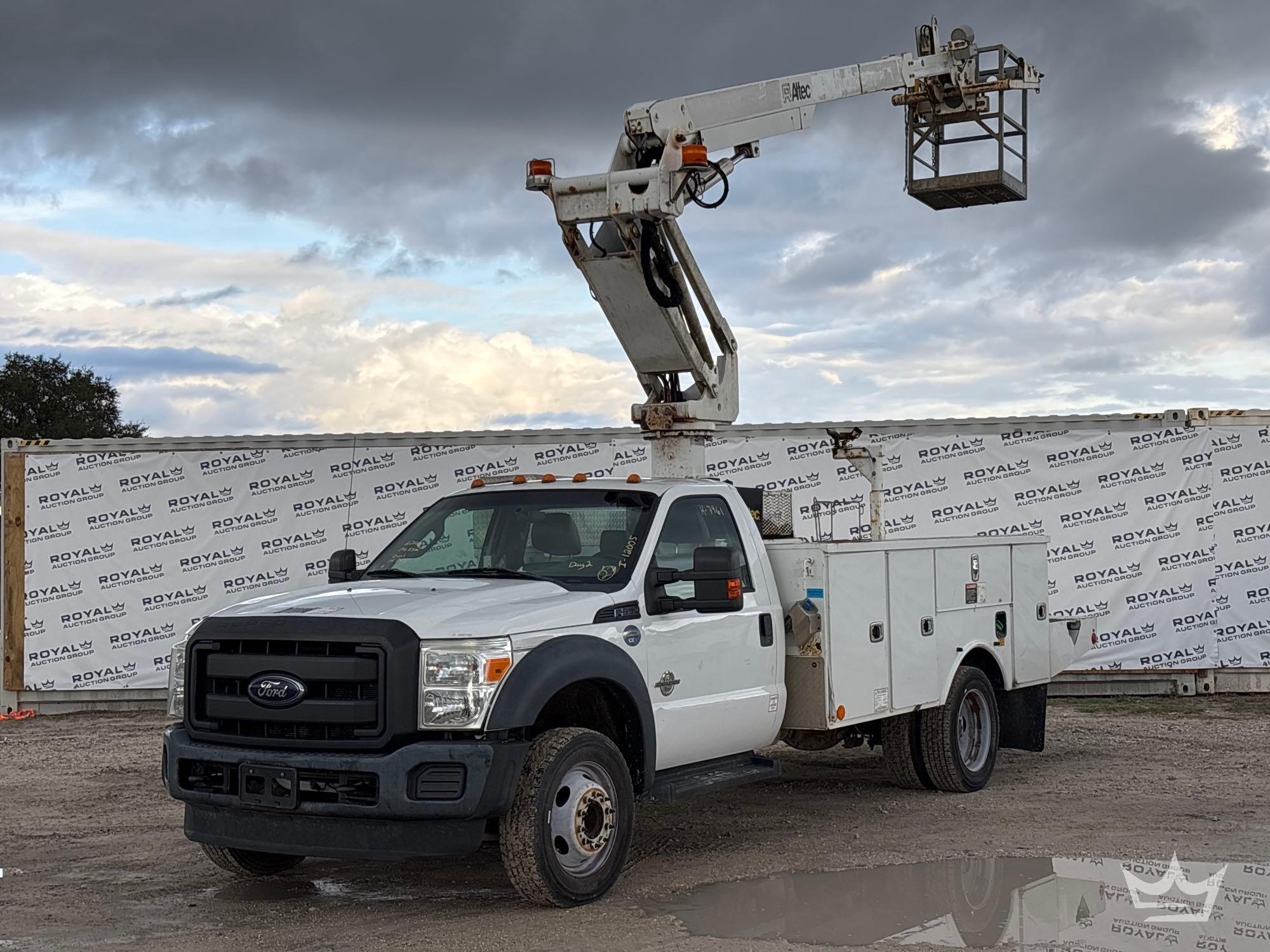 14 Altec Body, Year: 2016 Make: Ford Model: F-550 Vehicle Type: Truck Mileage: 196,115 Plate: Body (A59230)