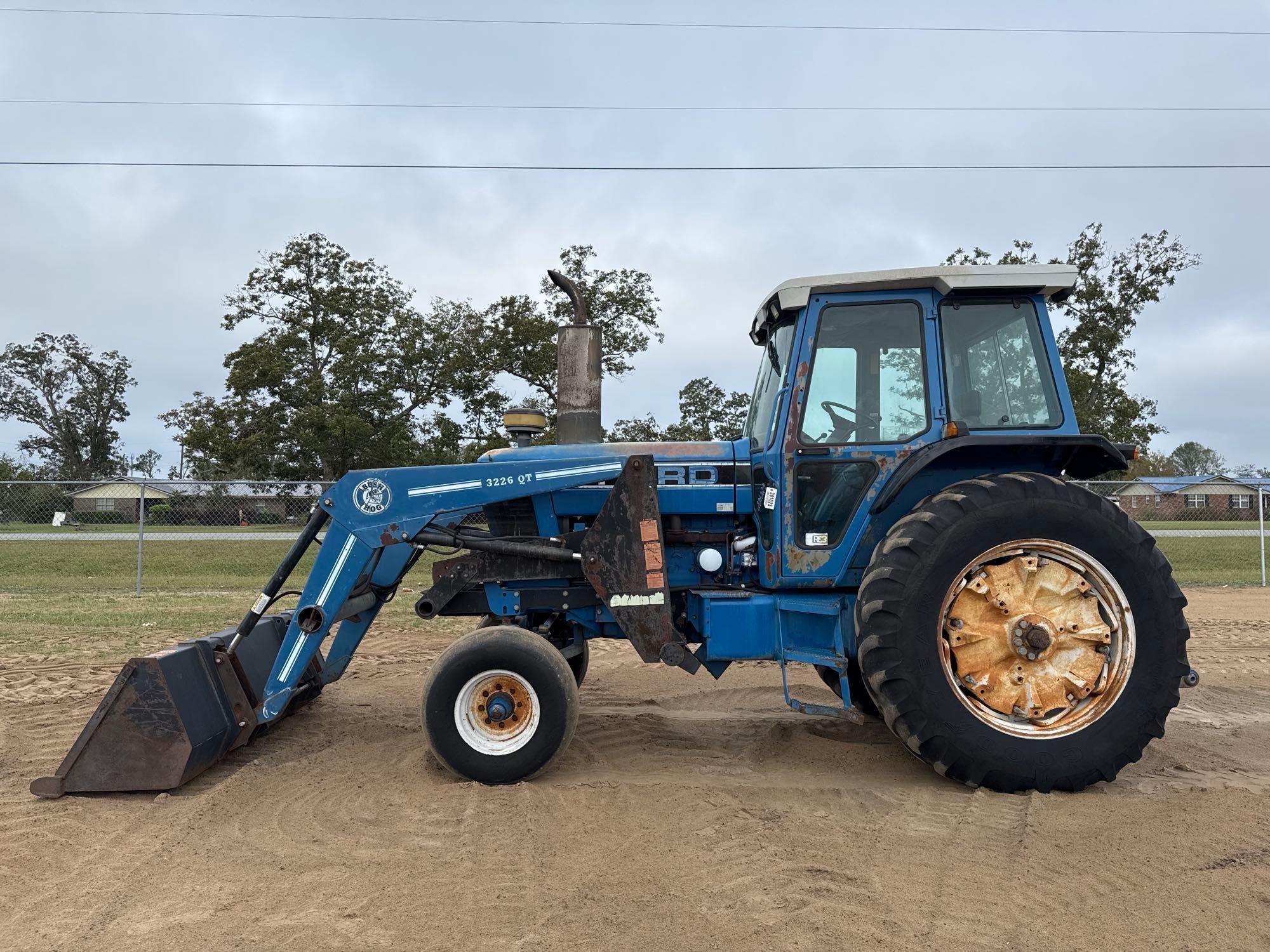 FORD 8530 TRACTOR (A58375)