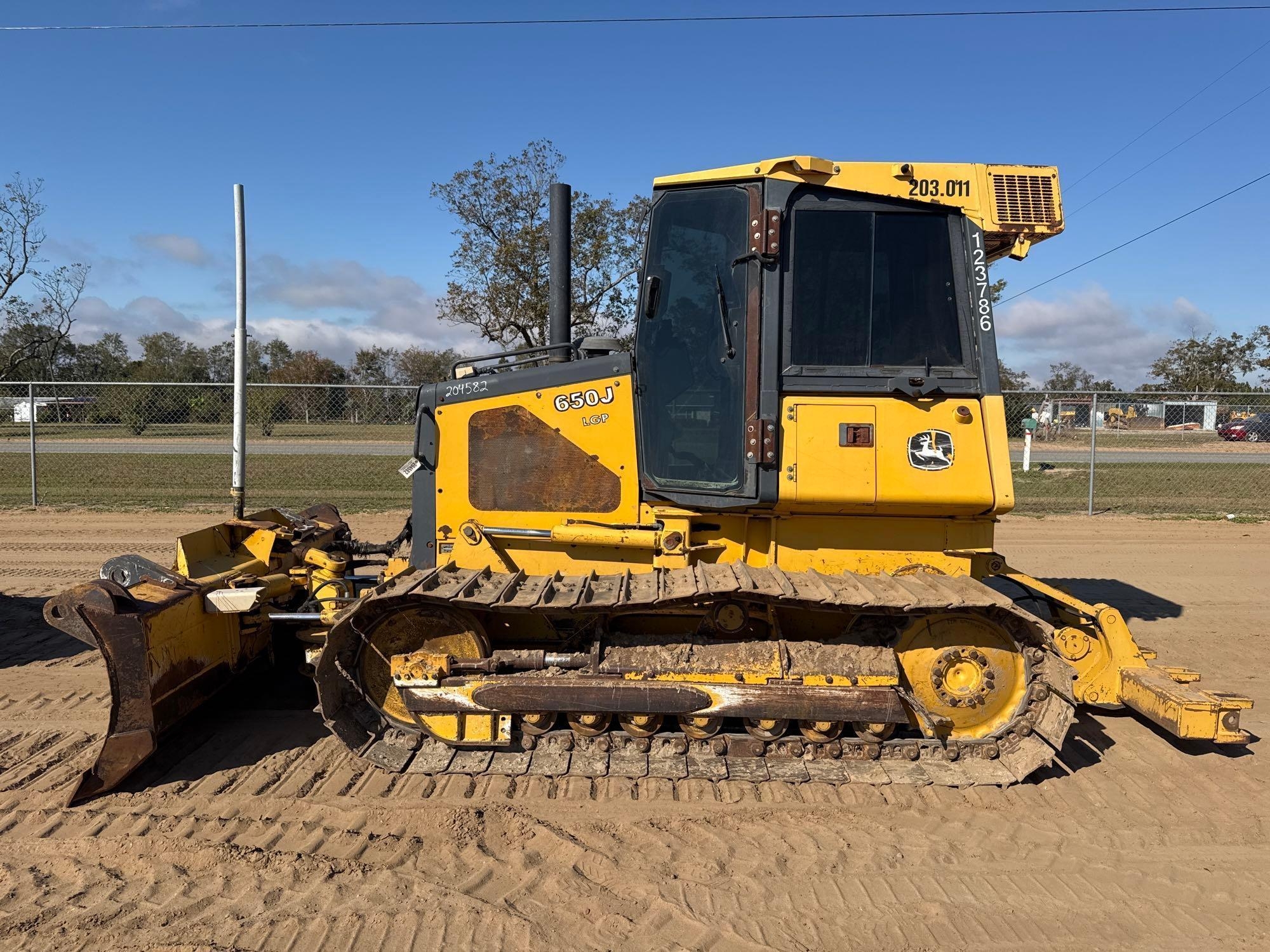 2006 JOHN DEERE 650J LGP CRAWLER DOZER (A52707)