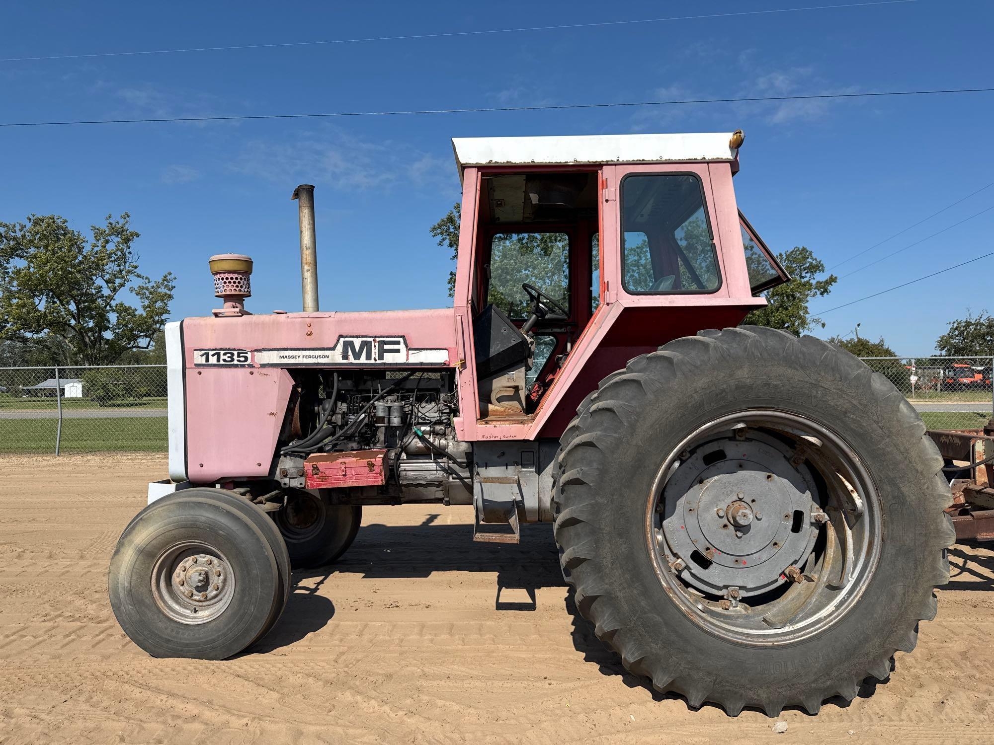 MASSEY FERGUSON 1135 TRACTOR (A51247)