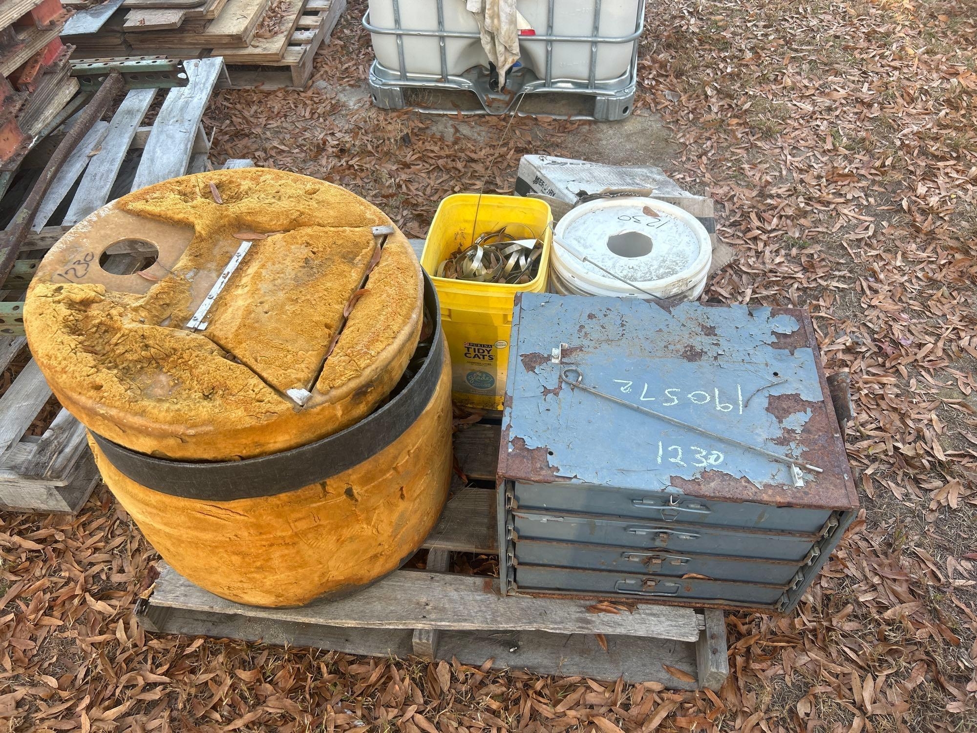 PALLET OF MISC (A58374)