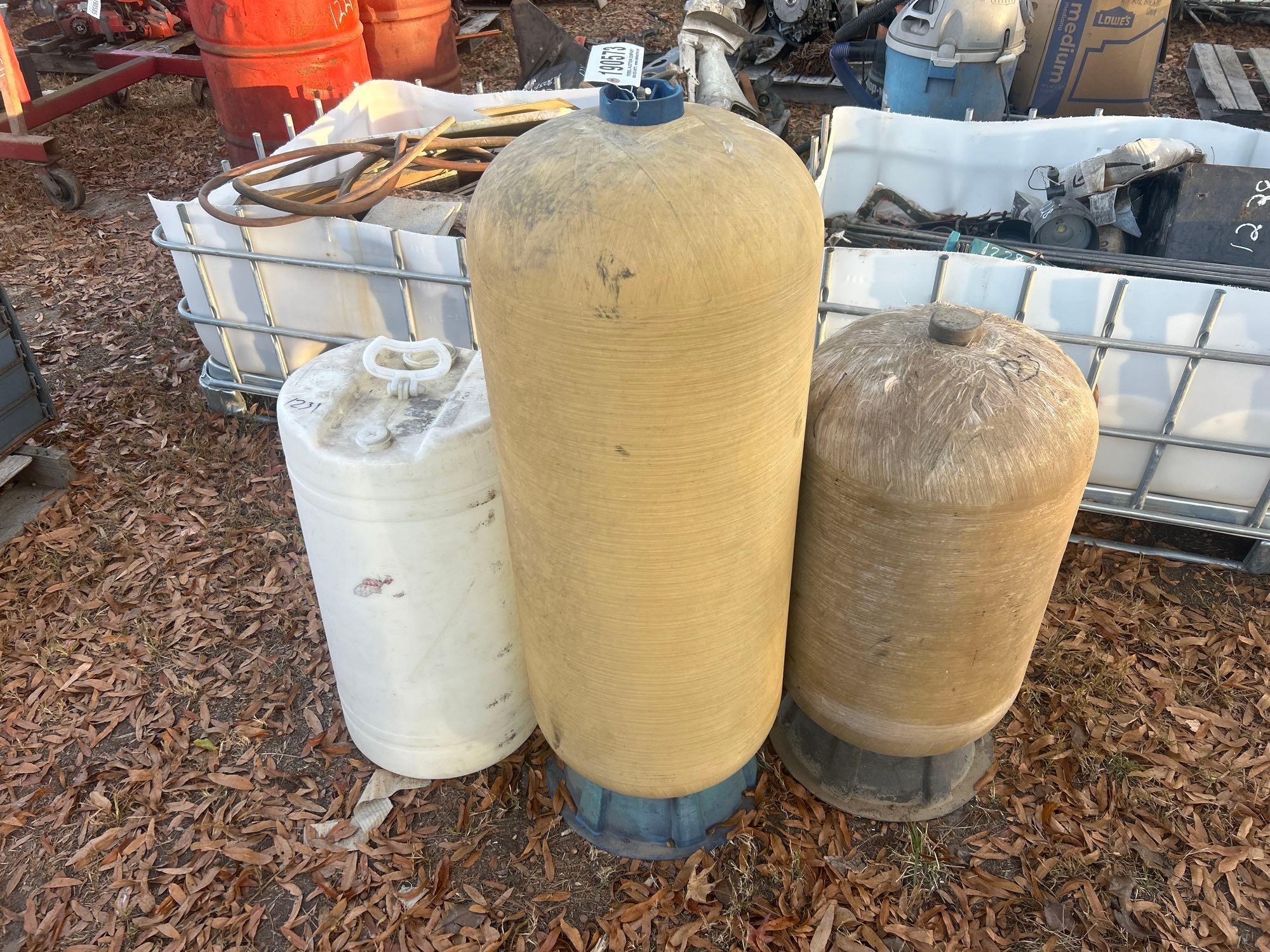 POLY BARREL & WELL TANK (A58374)