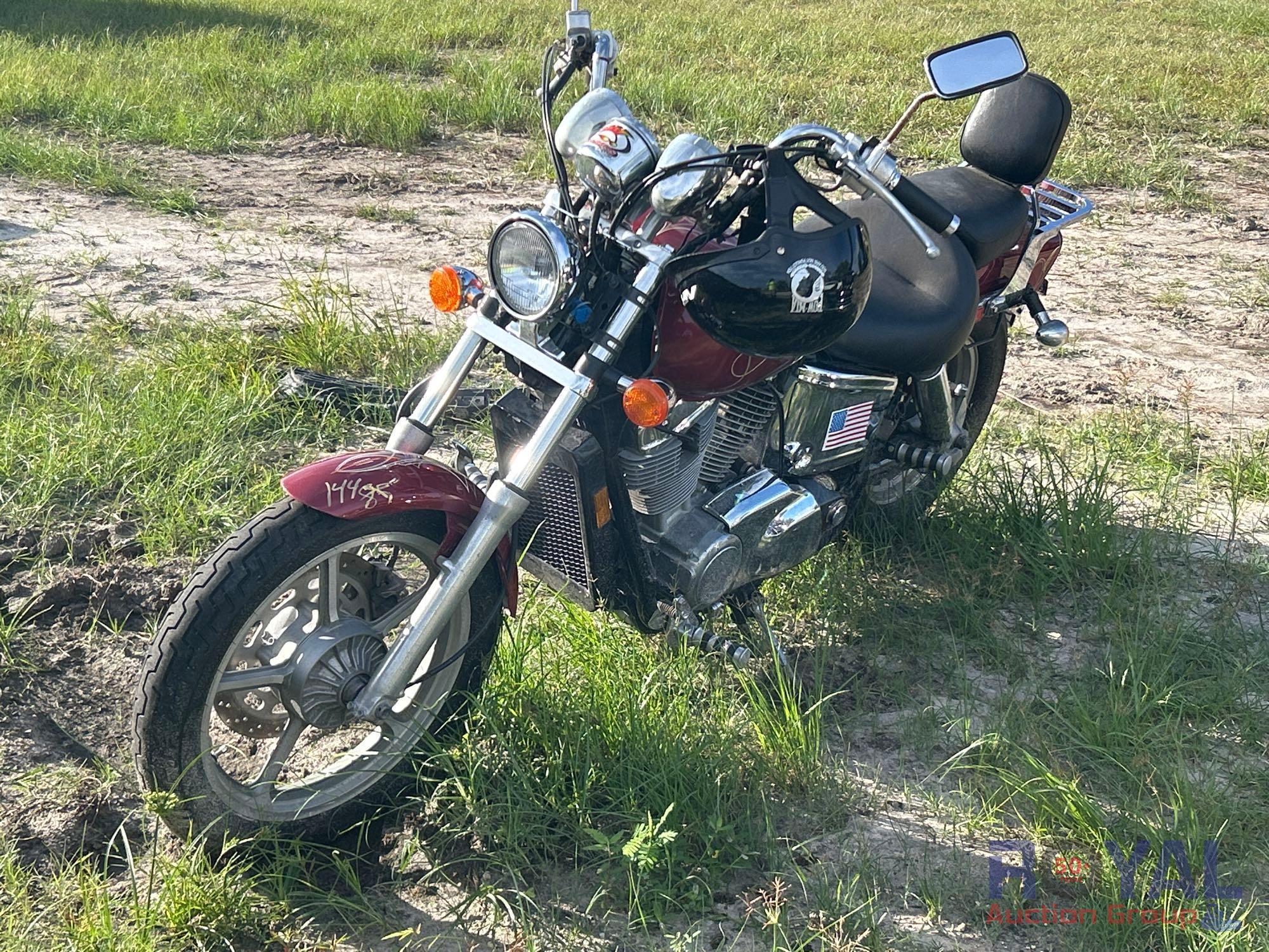 1999 Honda VT1100C Motorcycle (A51694)