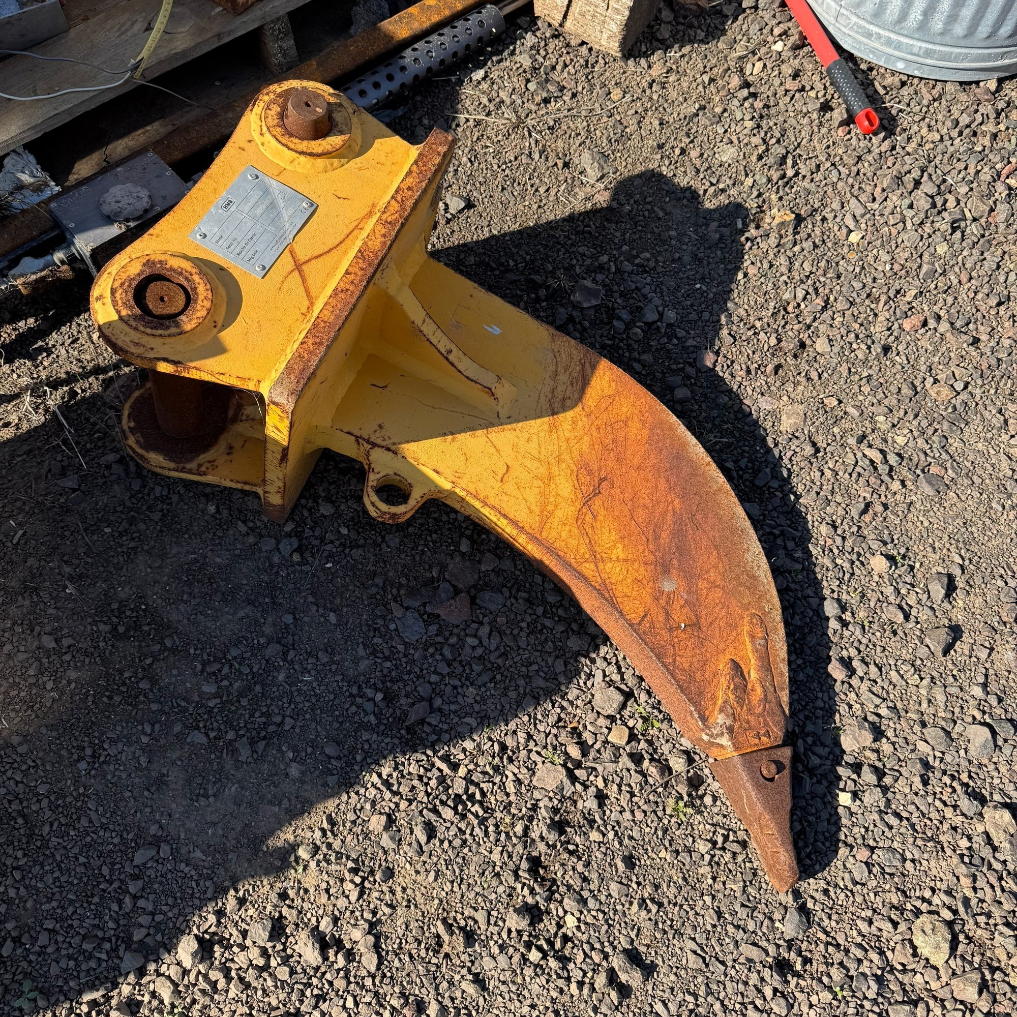 HMB Ripper W/Pins Fits 6-8 Ton Excavator (A59225)