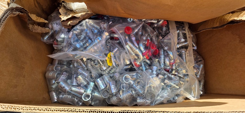 Skid Hydraulic Hose Fittings (A50775)