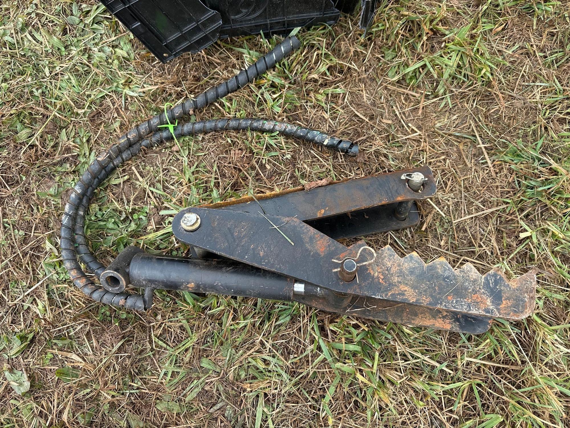 1 Ton Mini Excavator Hydraulic Thumb (A57454)