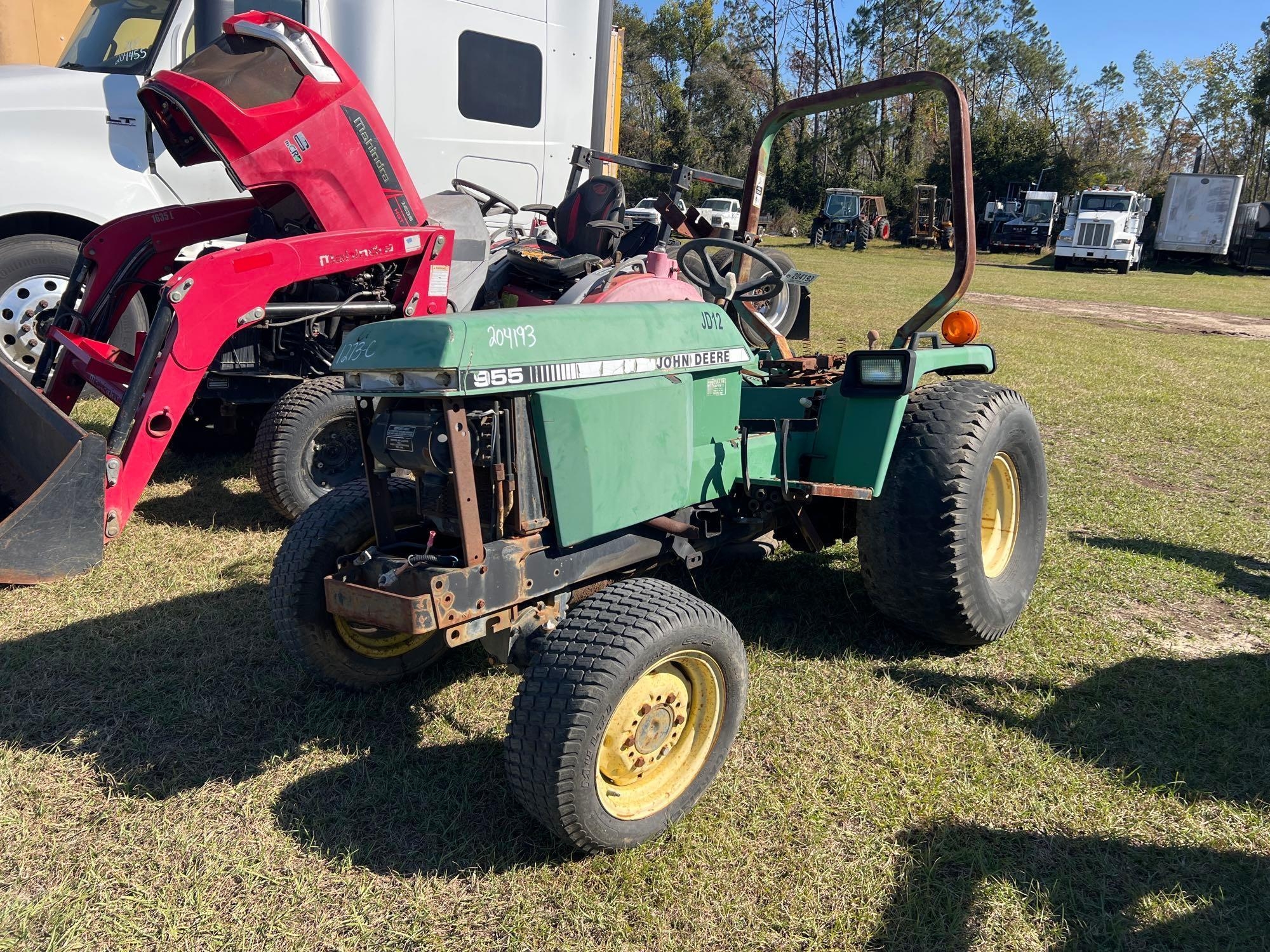 (INOP) JOHN DEERE 955 TRACTOR (A57192)