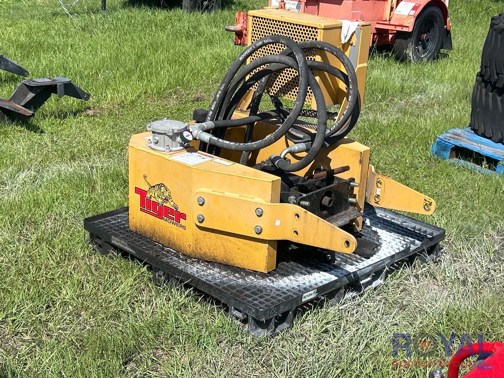 Tiger Mower Hydraulic Tank Connection (A51691)