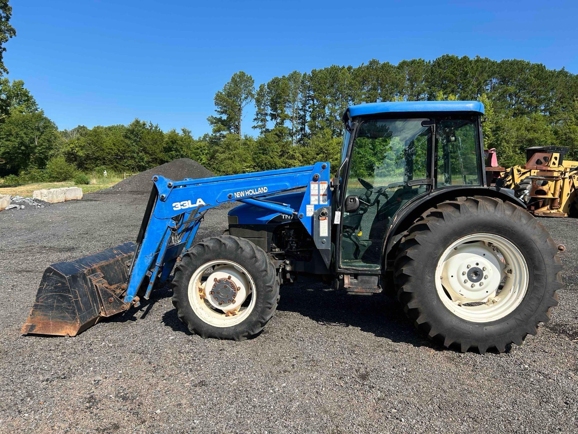 2002 NEW HOLLAND TN75S LOADER TRACTOR (A51243)