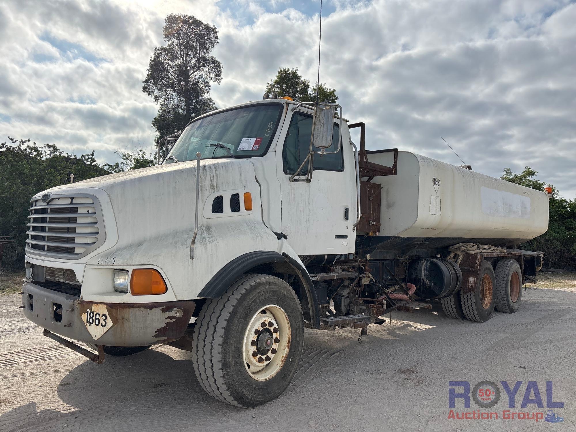 2004 Sterling L8500 4,000 Gallon T/A Water Truck (A50323)