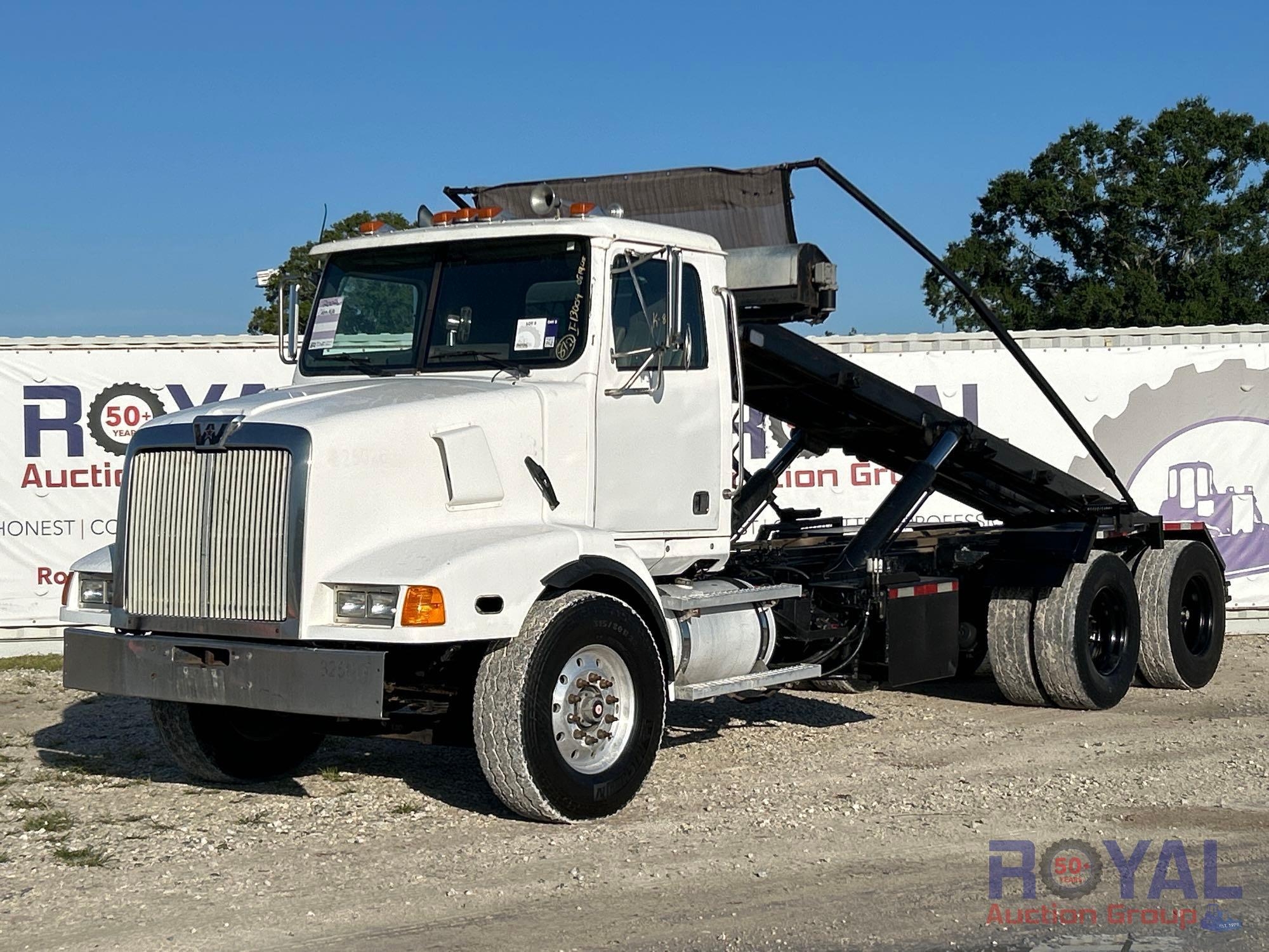 Year: 2002 Make: Western Star Trucks Model: 4900 SA Vehicle Type: Truck Mileage: Plate: Body Type: (A51692)