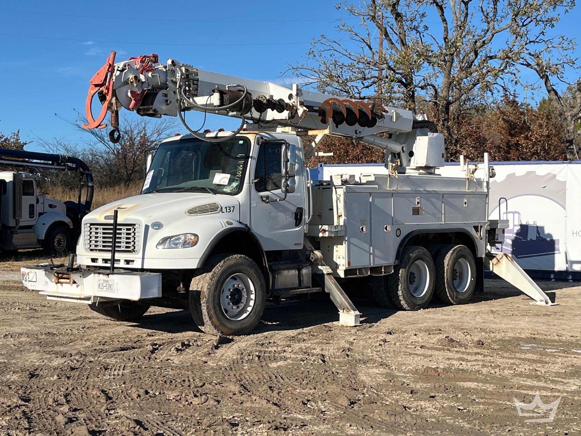 2010 Freightliner M2 106 T/A Altec D2050A BR 50ft Digger Derrick Truck (A55973)