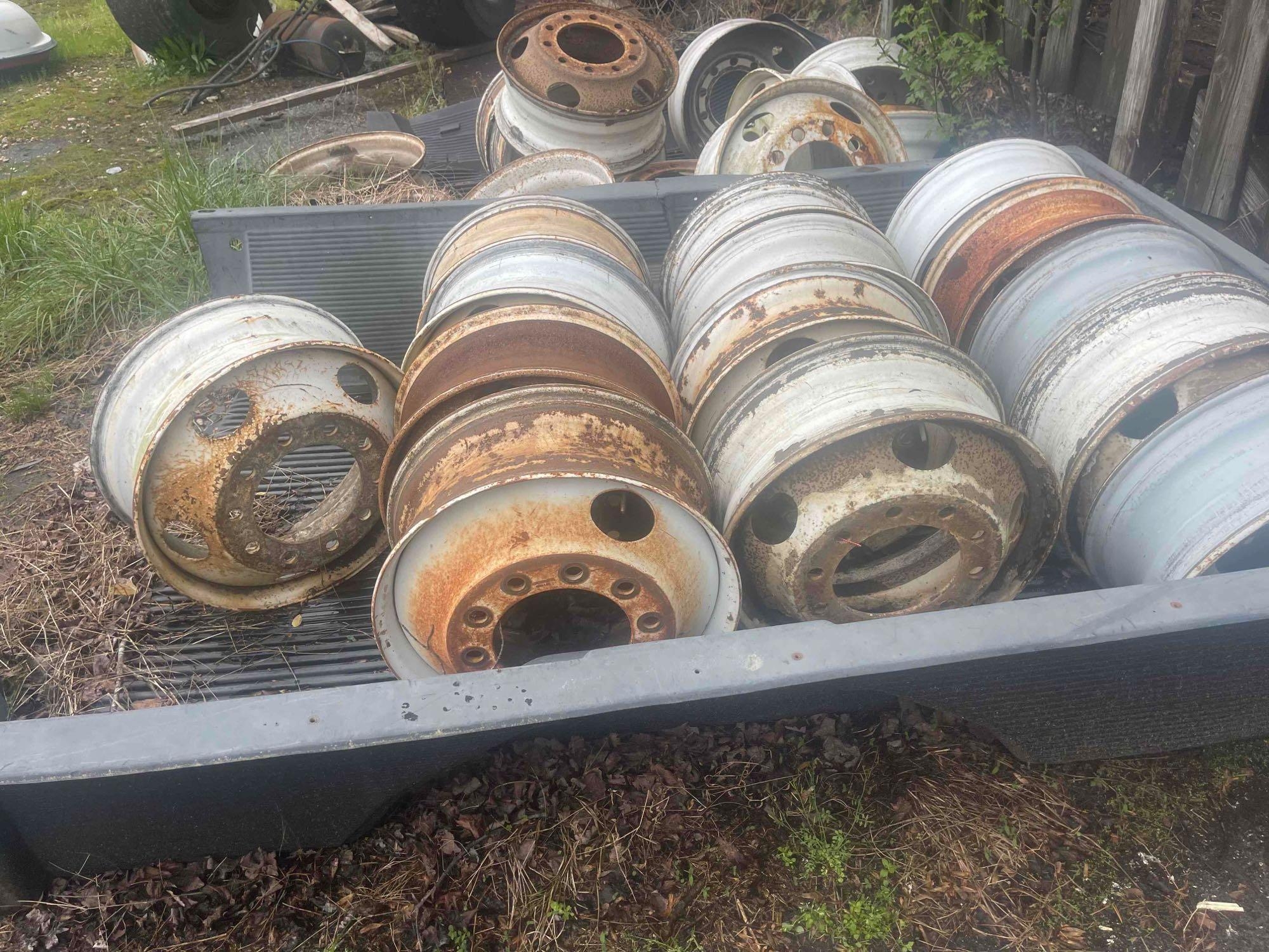 (10) 11R 22.5 Steel Wheels (A44391)