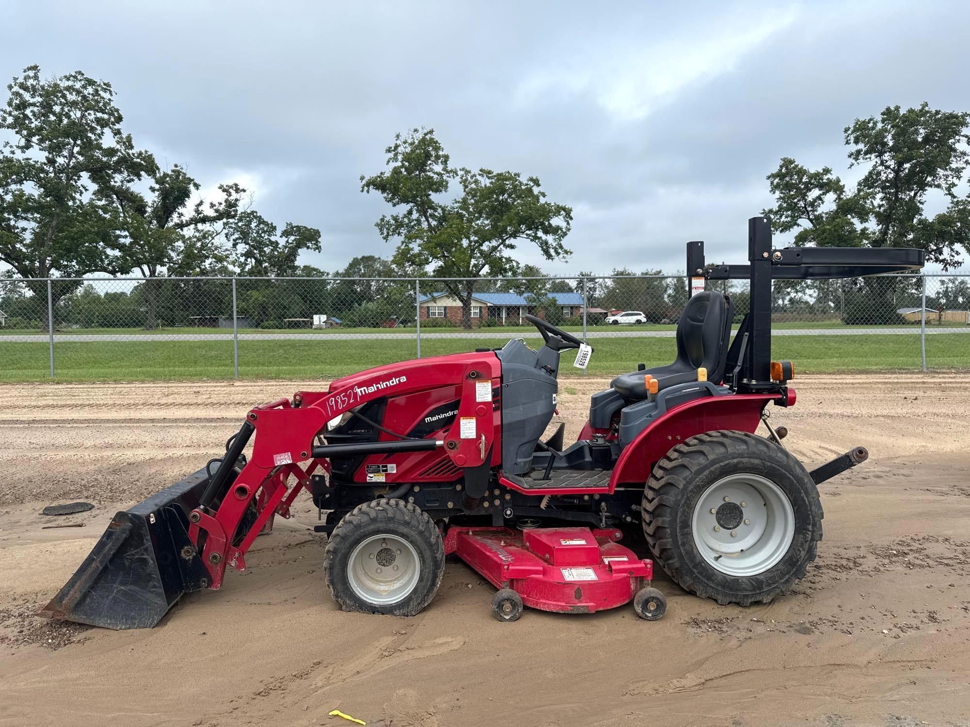 MAHINDRA EMAX 225 TRACTOR (A51243)
