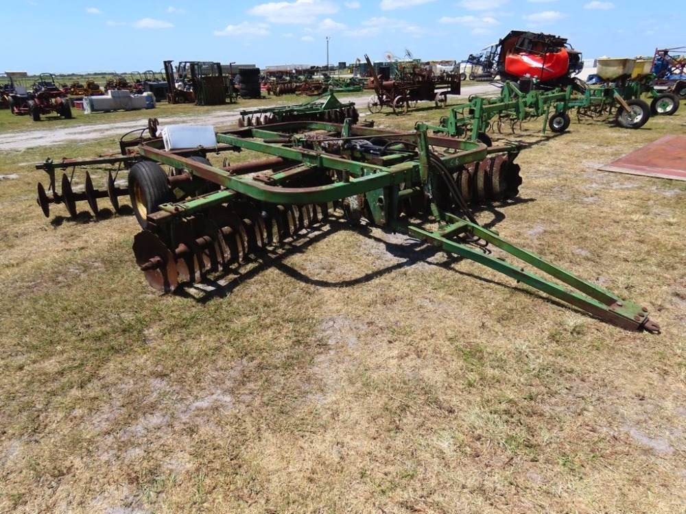 John Deere 210 (A44502)