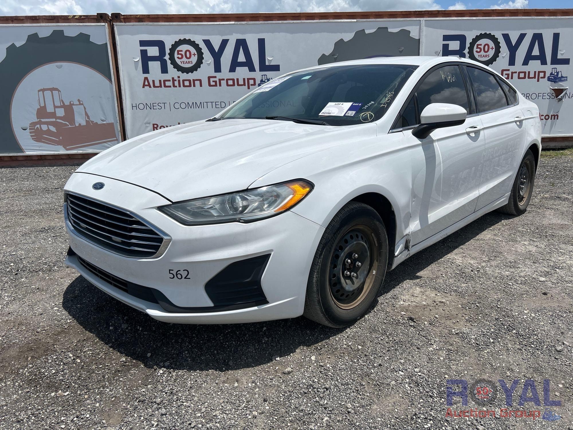 2019 Ford Fusion Sedan (A55758)