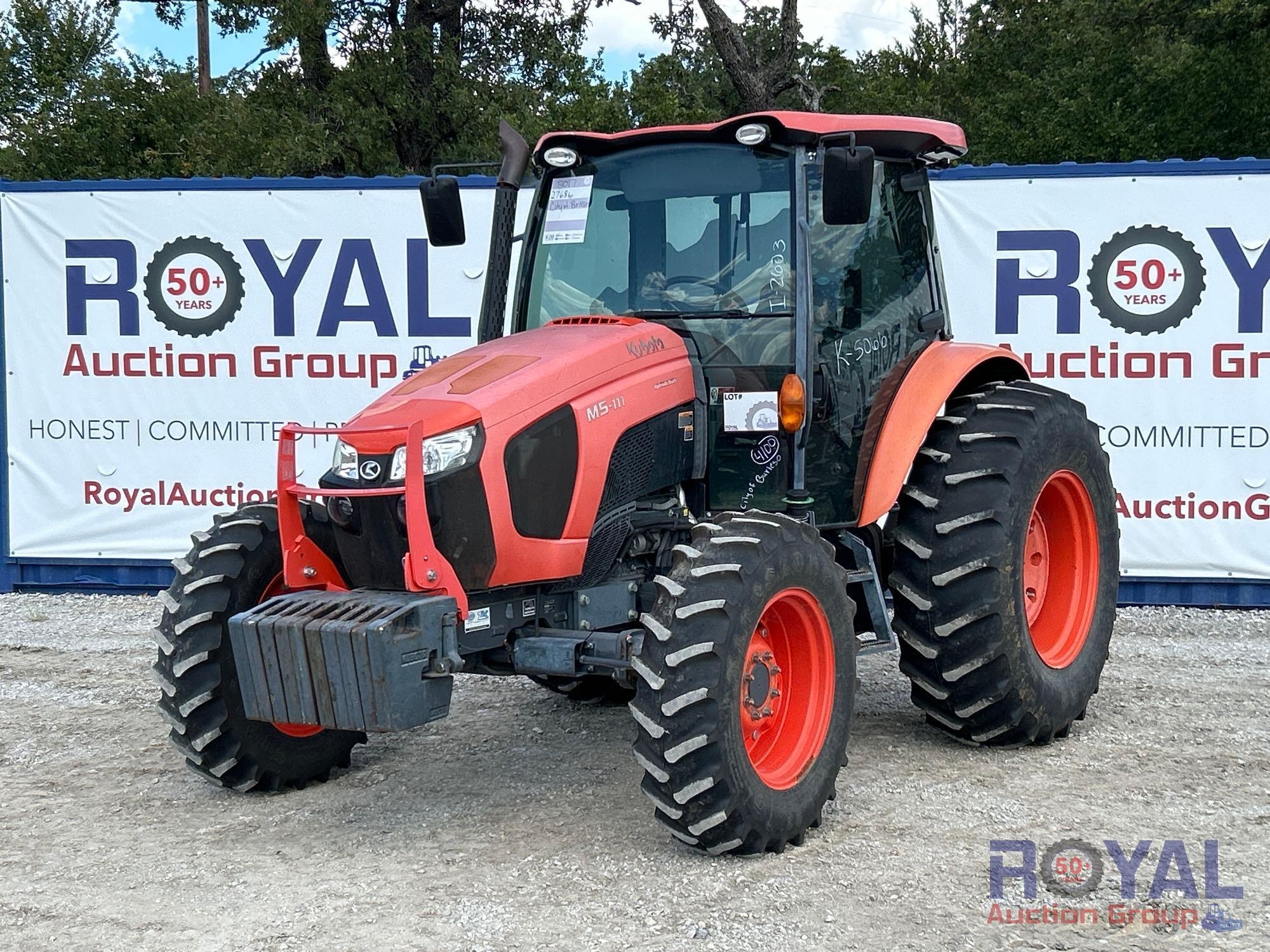 2017 Kubota M5-111D 105HP Agricultural Tractor (A52377)