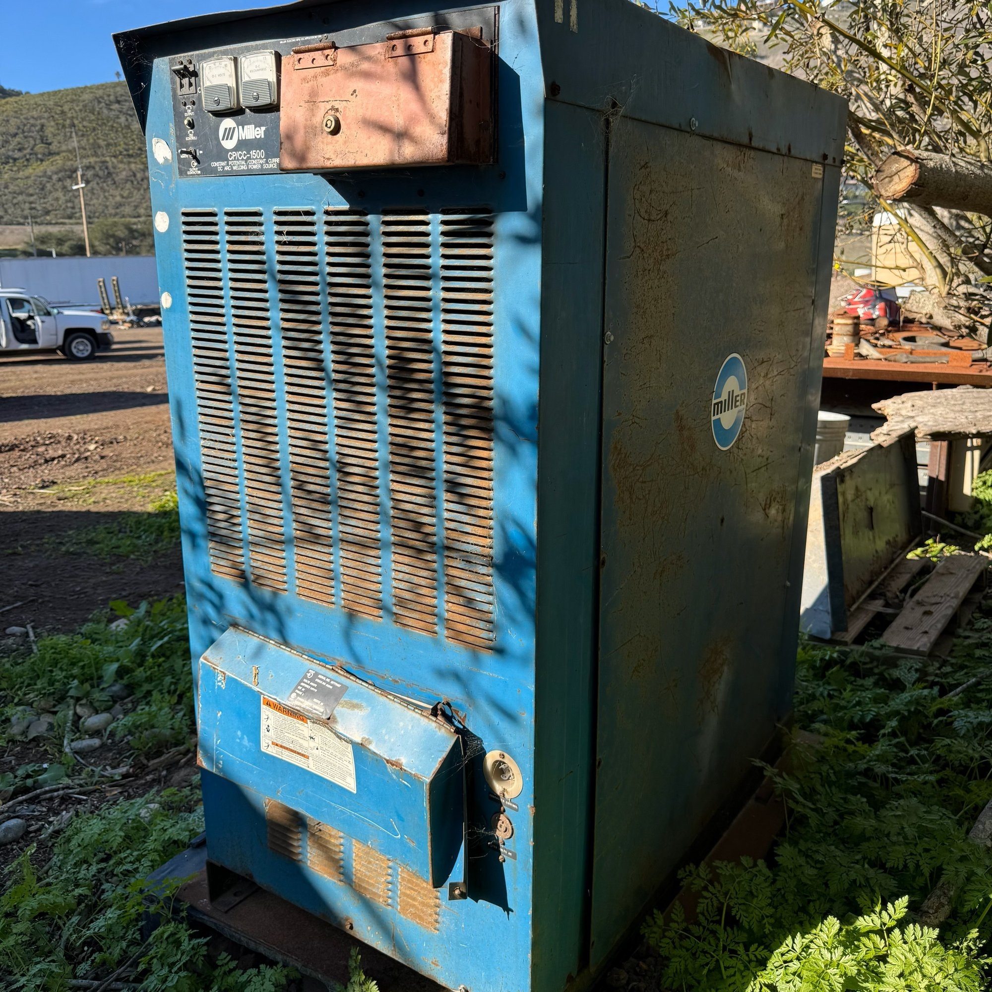 Miller Millermatic CP/CC-1500 Industrial Welder â€“ Heavy-Duty Power Source (A59225)