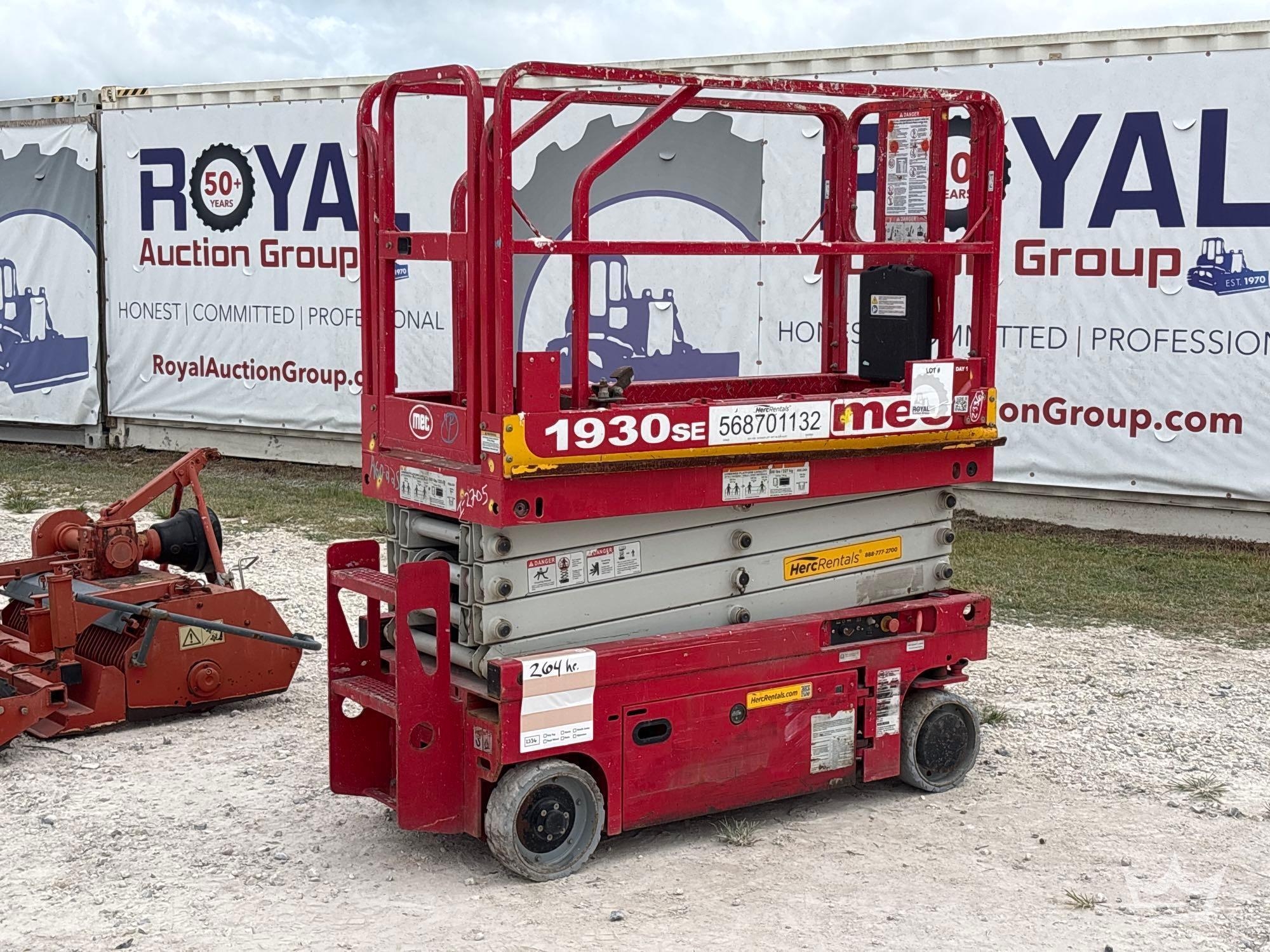 2017 MEC 1930SE 19ft Scissor Lift (A55851)