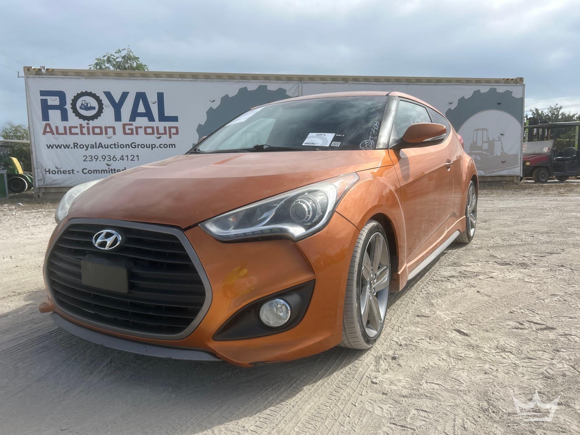 2016 HYUNDAI Veloster Hatchback (A56859)