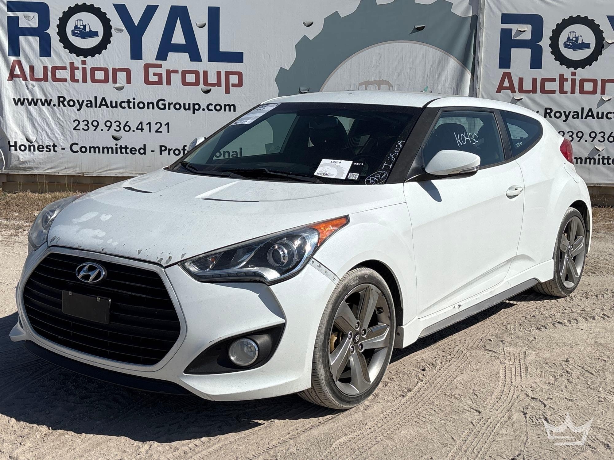 2014 HYUNDAI Veloster Hatchback (A56859)