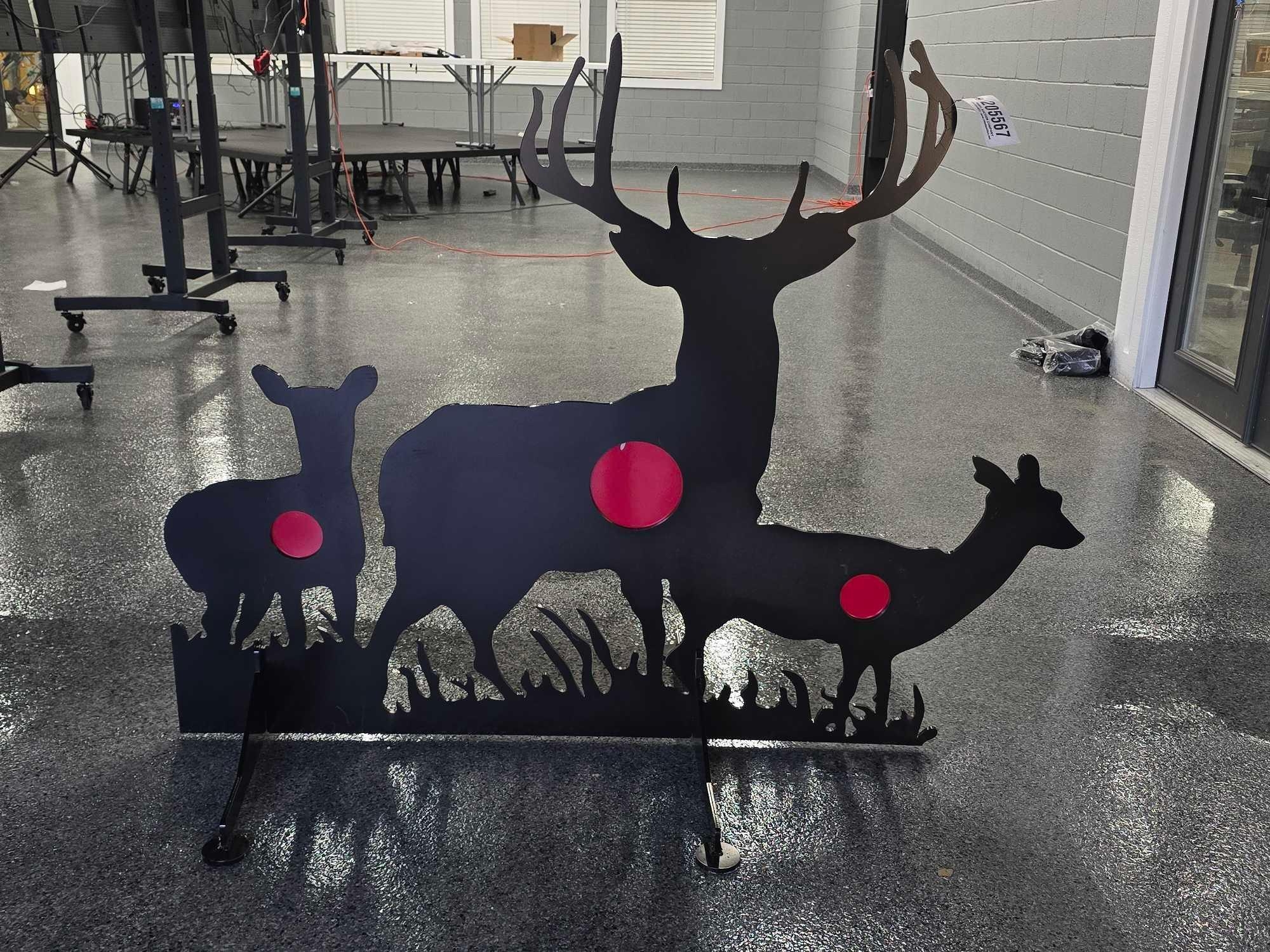 UNUSED 4'6" METAL DEER FAMILY SHOOTING TARGET (A52706)