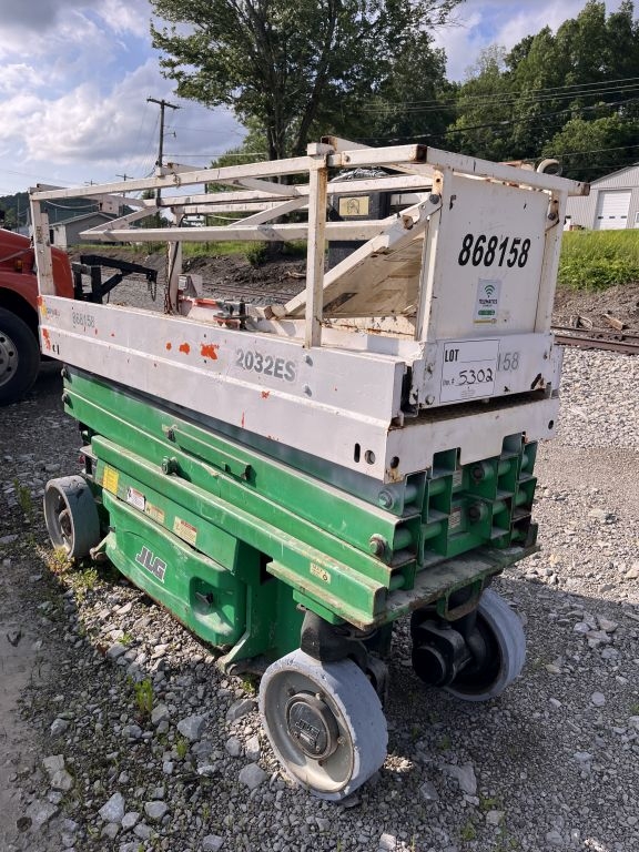 2016 JLG 2032ES Electric Scissor Lift, 369hrs (A52384)
