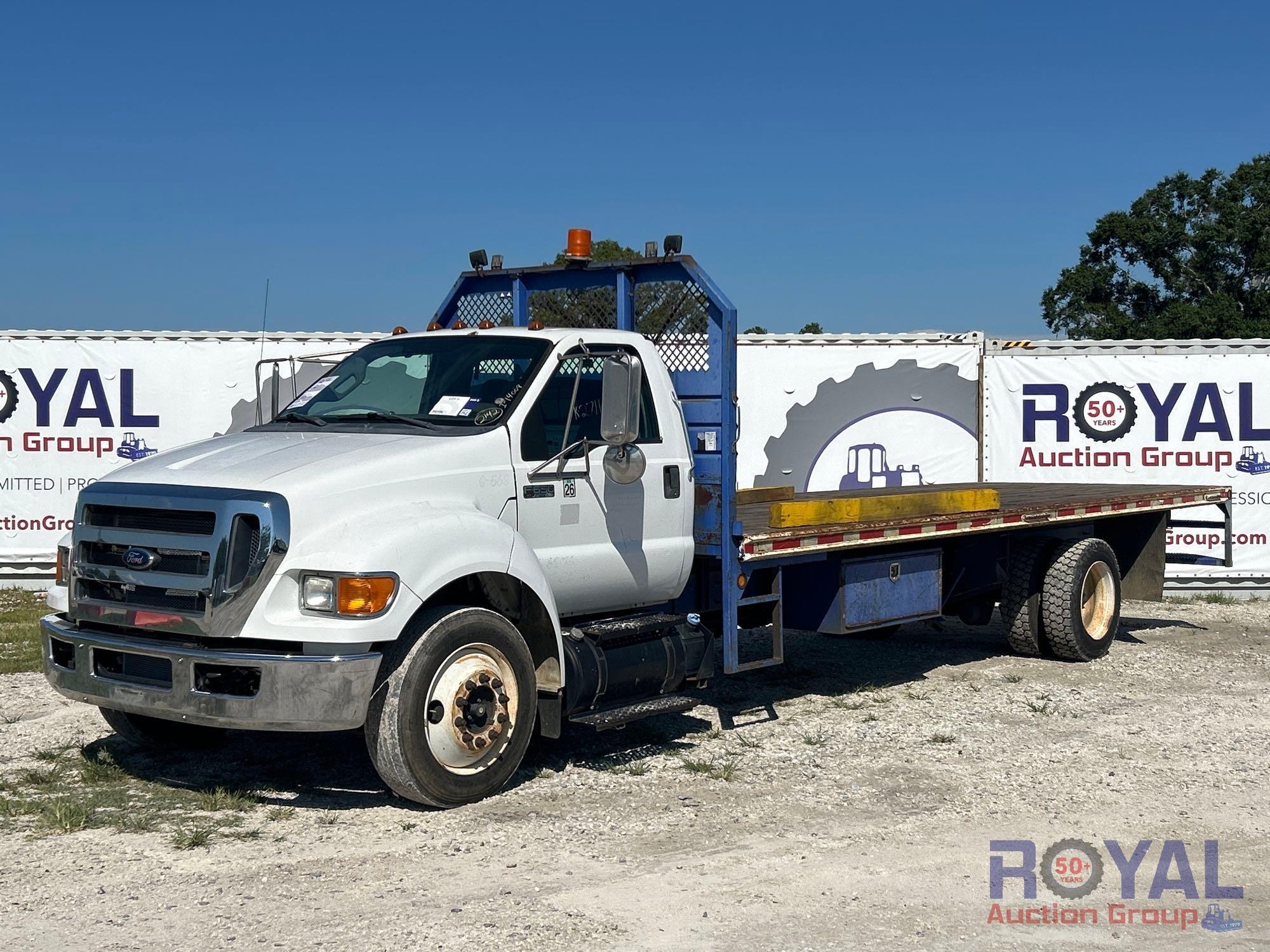 2013 Ford F-650 Truck (A51692)