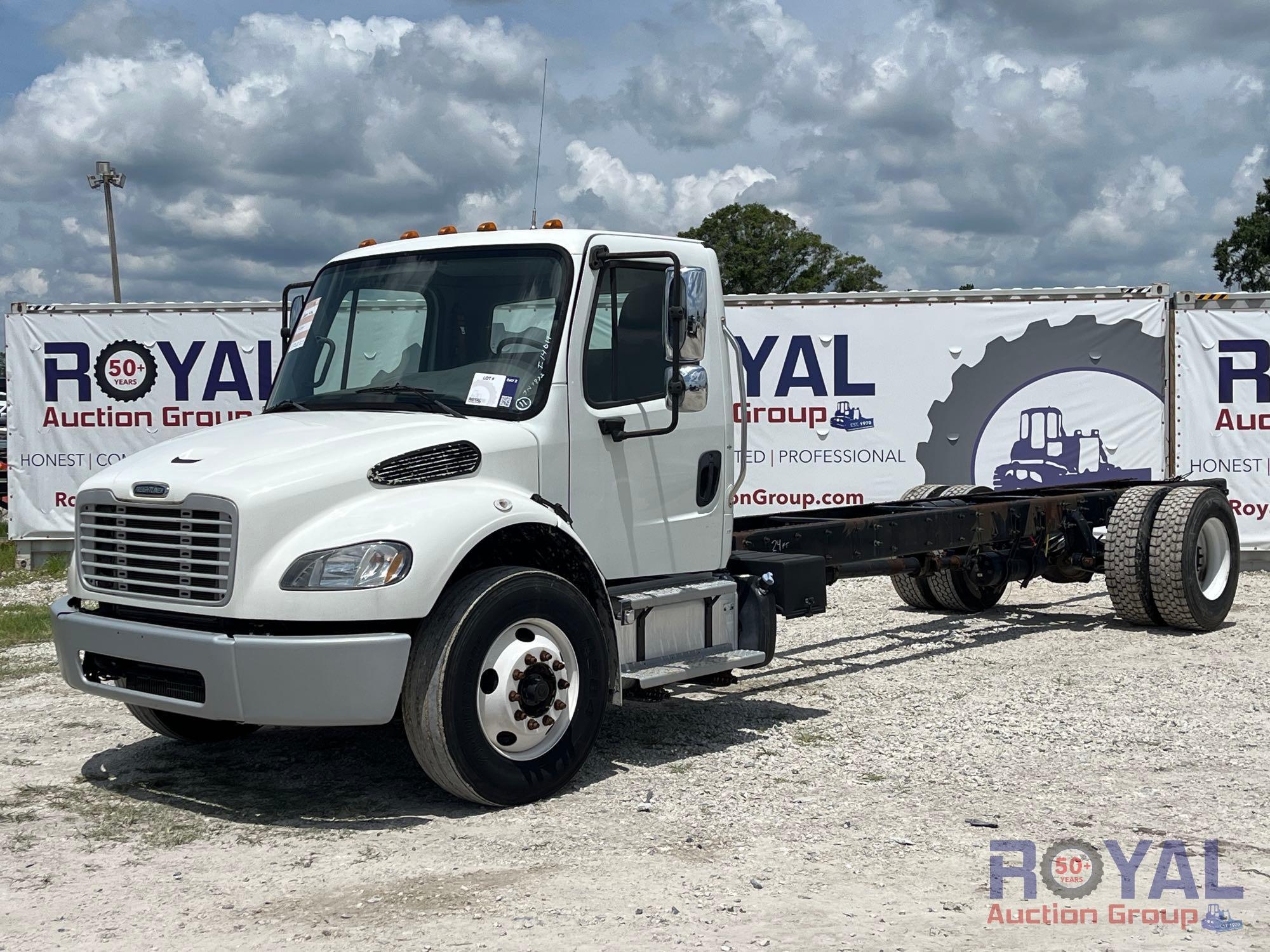 2018 Freightliner M2 106 Cab and Chassis Truck (A51692)