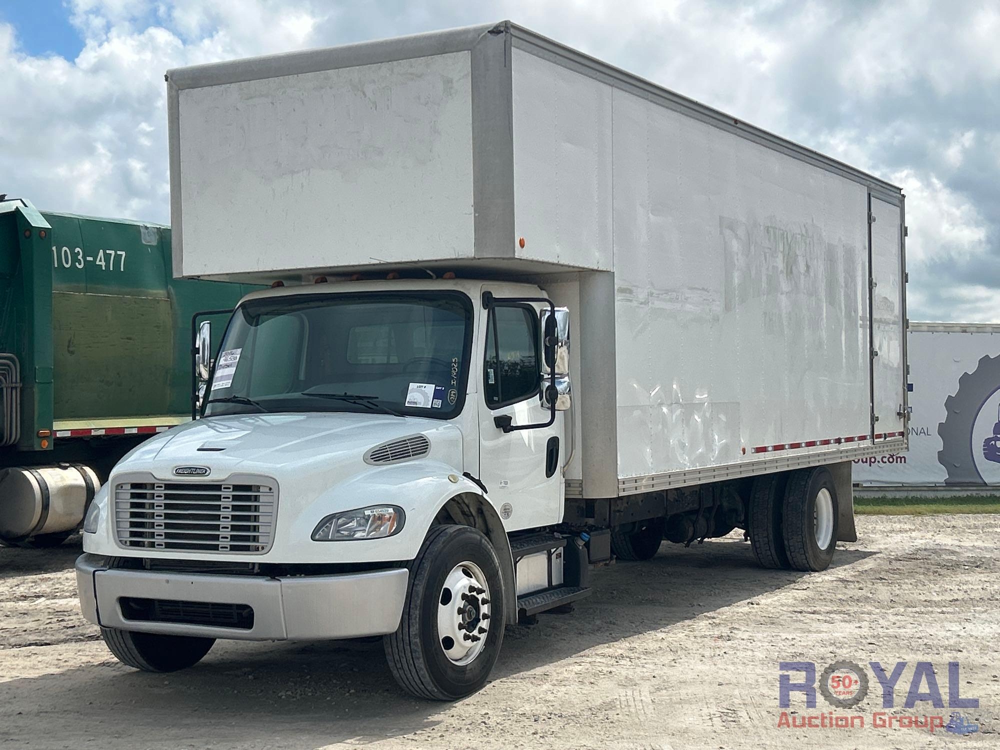 2016 Freightliner M2 106 Medium Duty 26FT Box Truck (A51692)