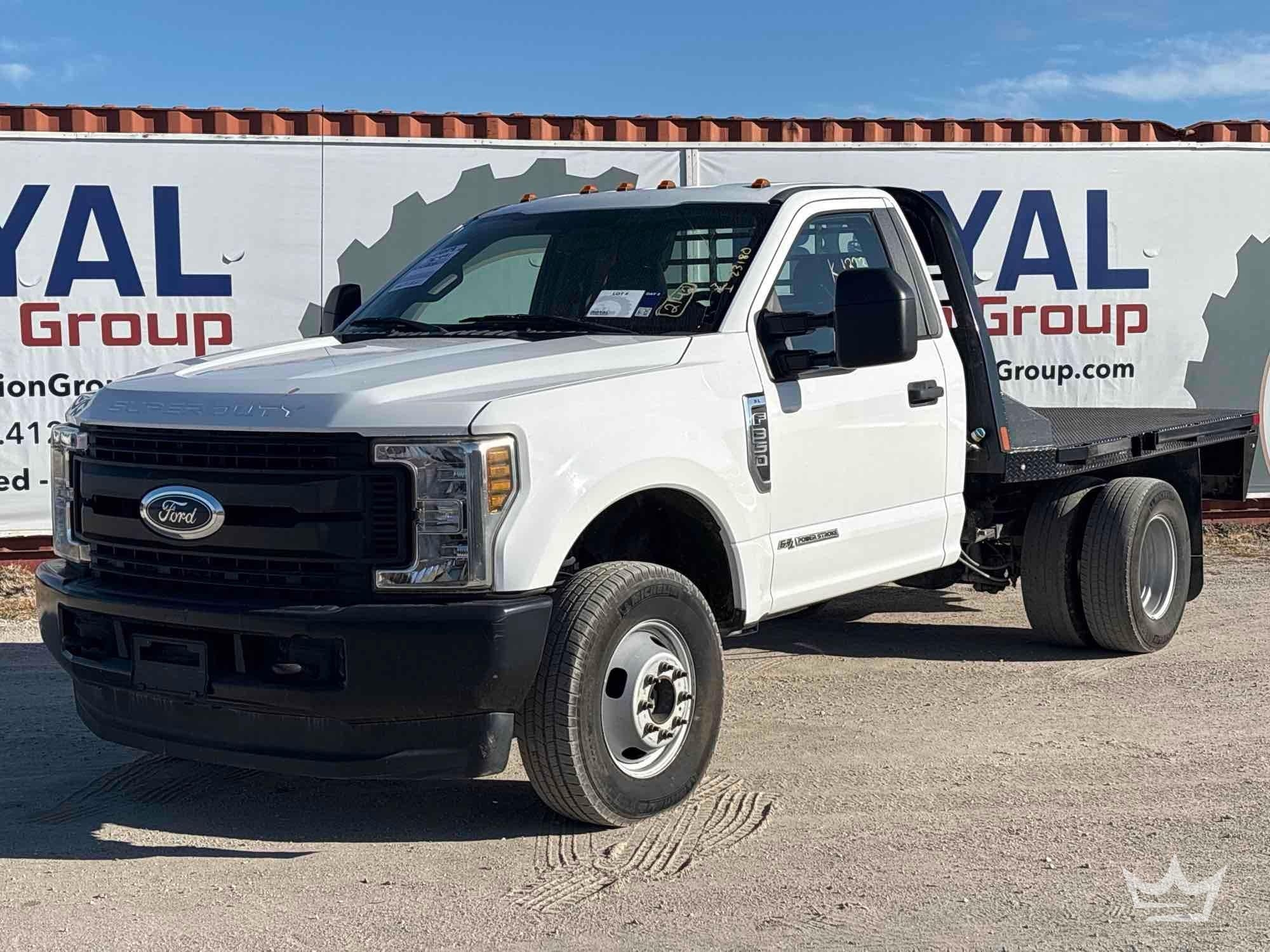 2019 Ford F-350 4x4 9FT Flatbed Truck (A56858)