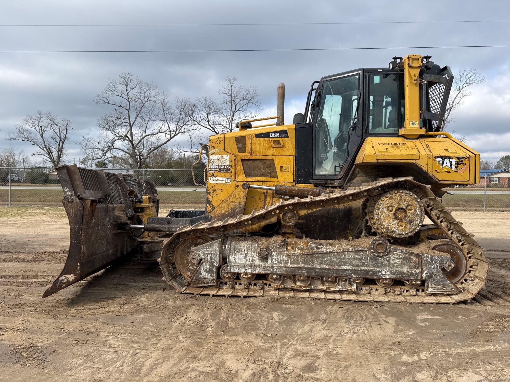 2016 CATERPILLAR D6N LGP HIGH TRACK CRAWLER DOZER (A52709)
