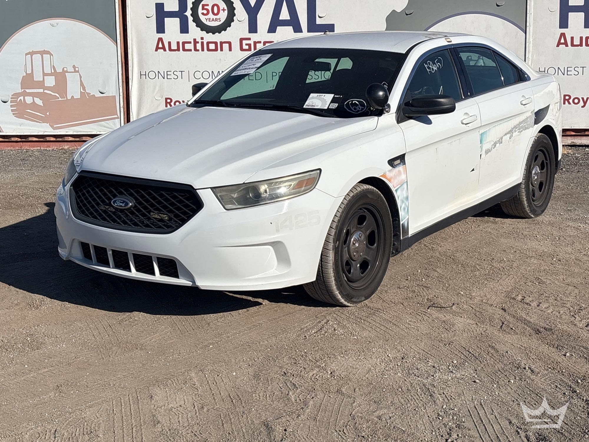 2014 Ford Taurus Sedan (A56859)
