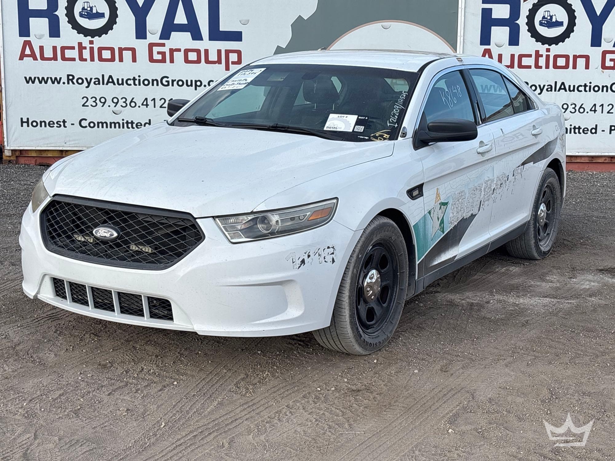 2014 Ford Taurus Sedan (A56859)