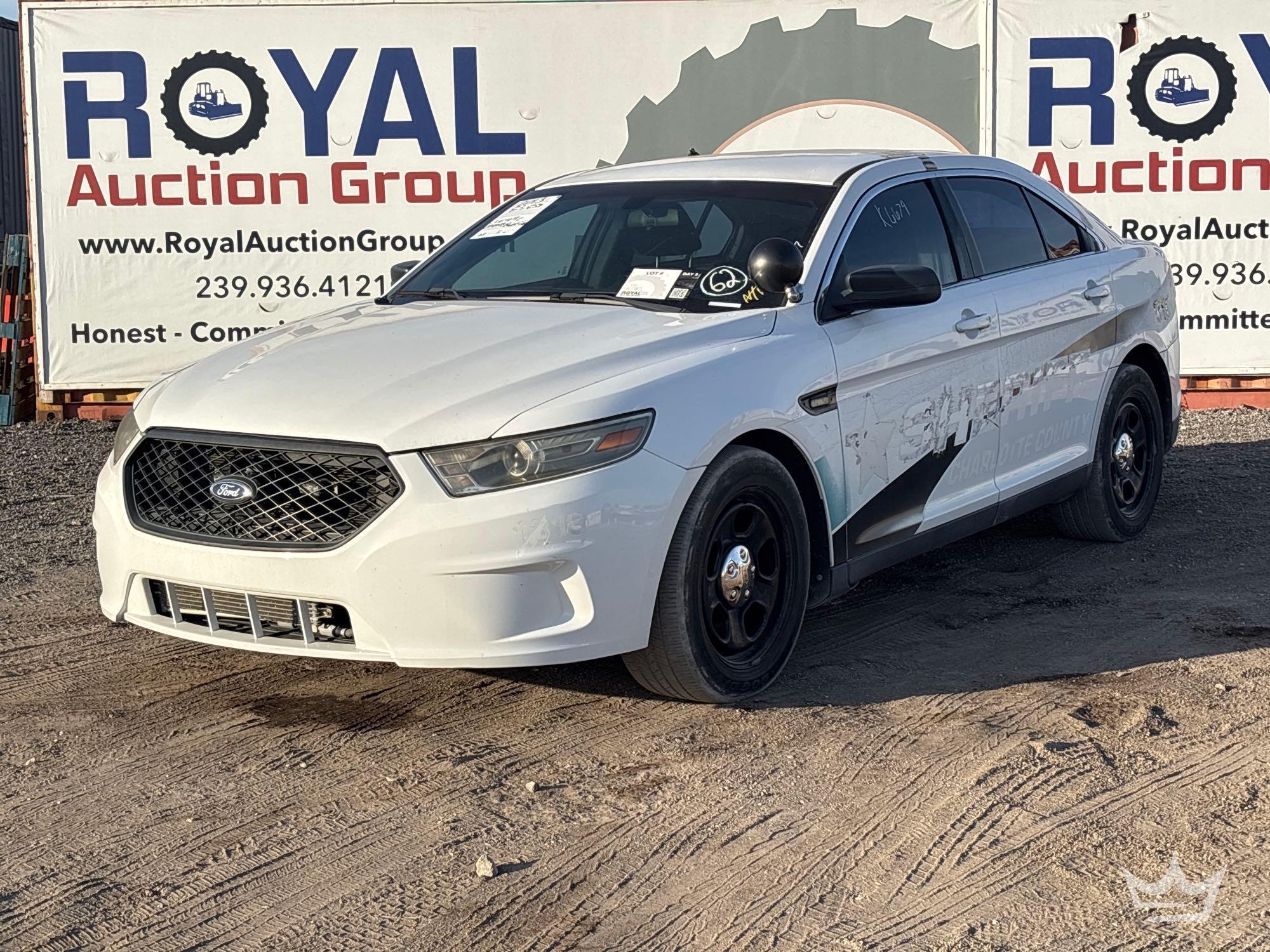 2013 Ford Taurus Sedan (A56859)