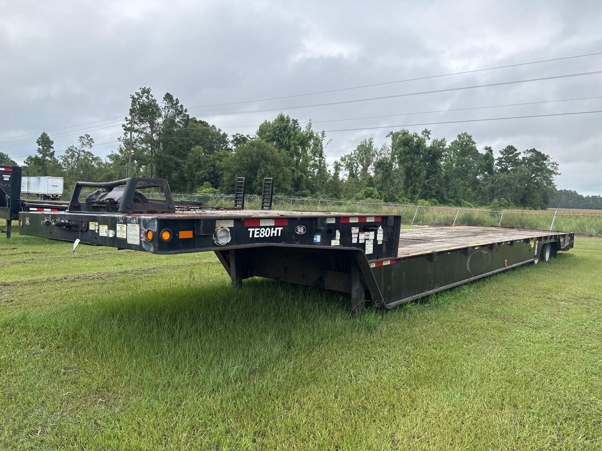 2016 TRAIL-EZE TE80HT 102" X 48' STEP DECK TRAILER (A51243)