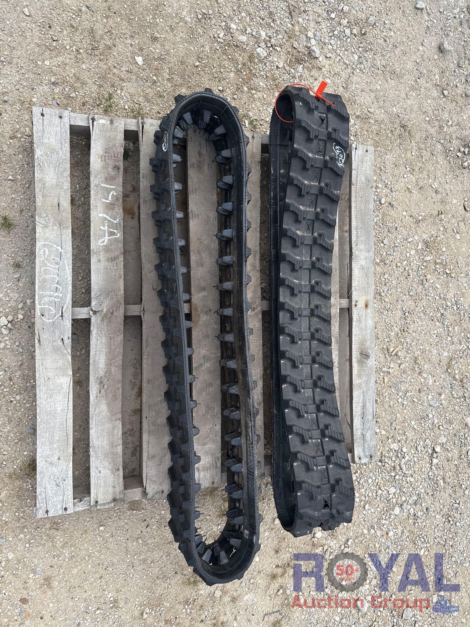 2025 Future Mini Excavator Rubber Tracks (A45336)